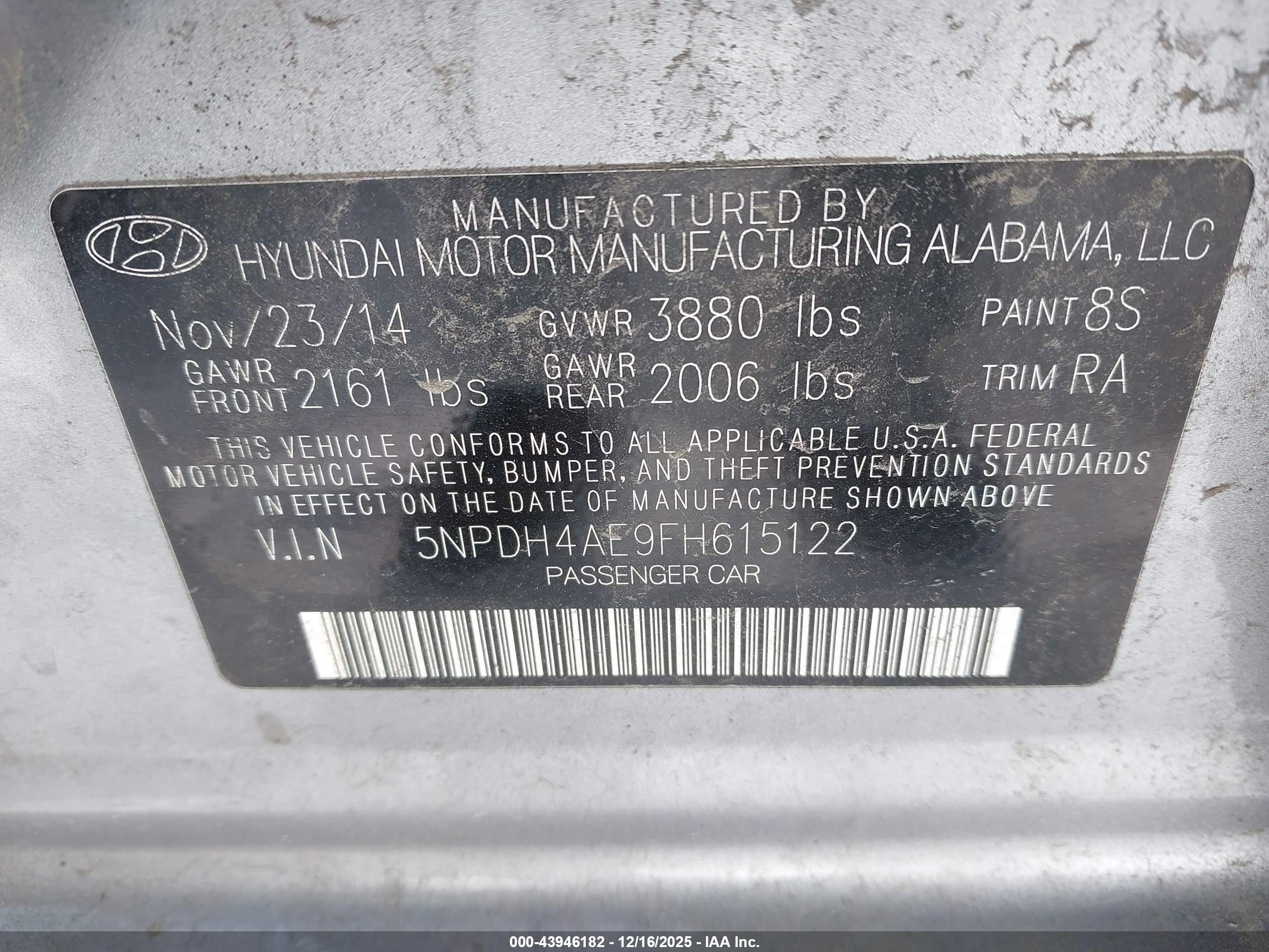 HYUNDAI ELANTRA image 9