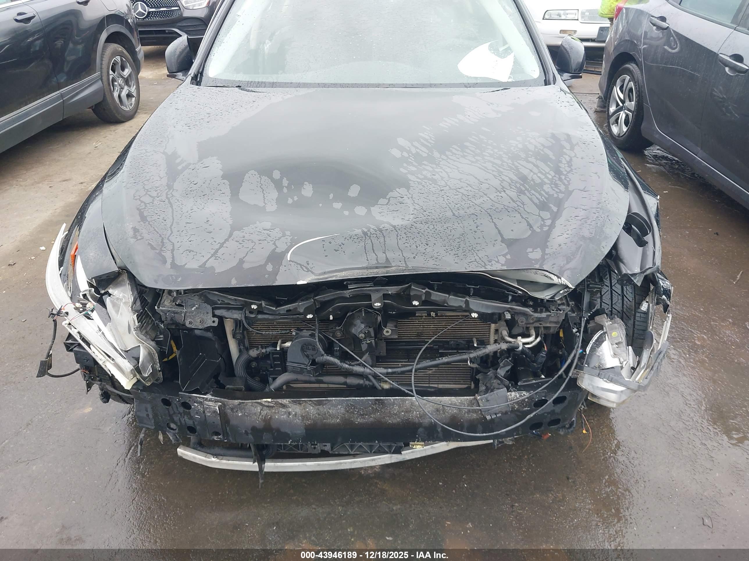 INFINITI Q50 image 10