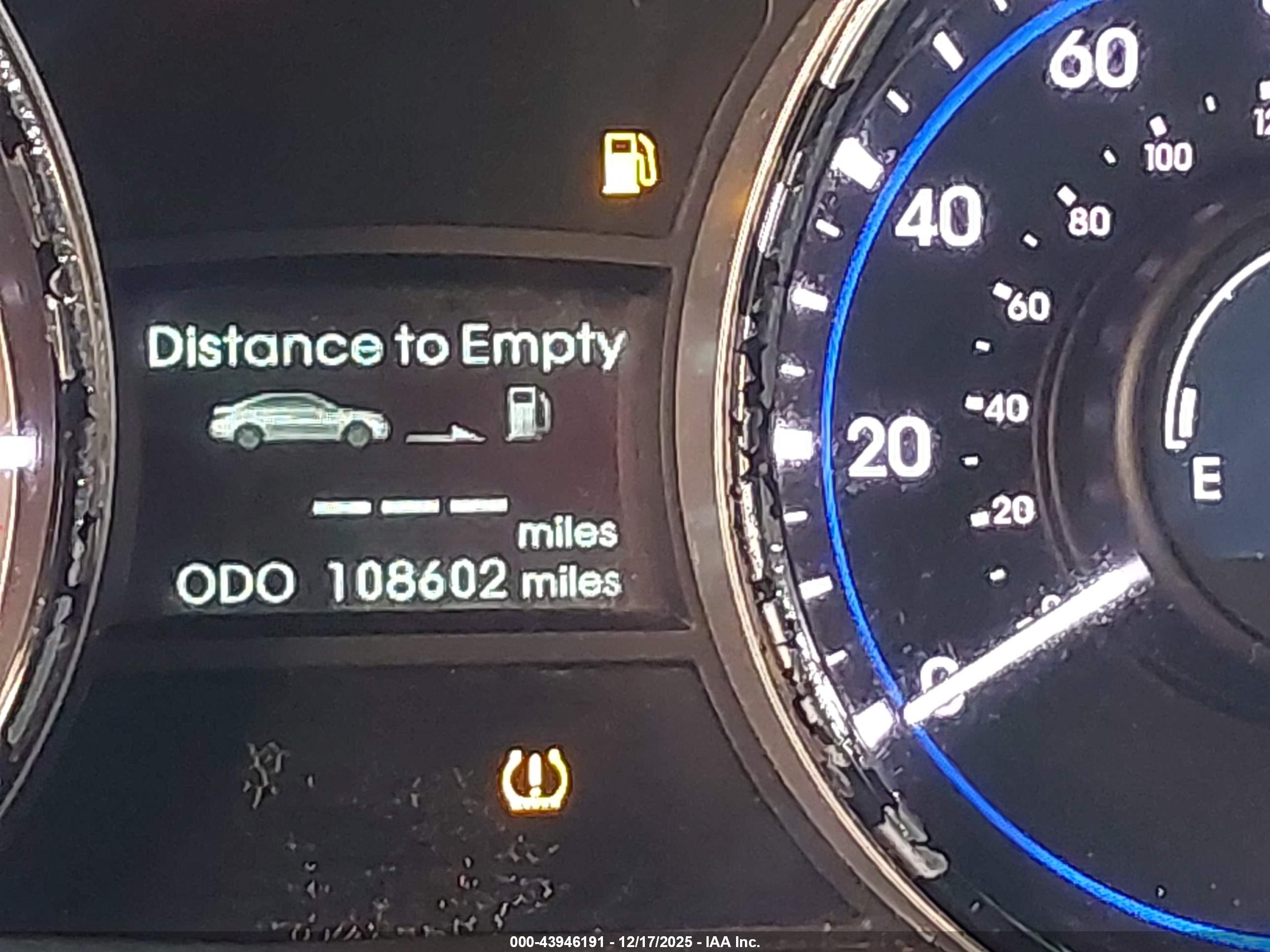 HYUNDAI SONATA image 7