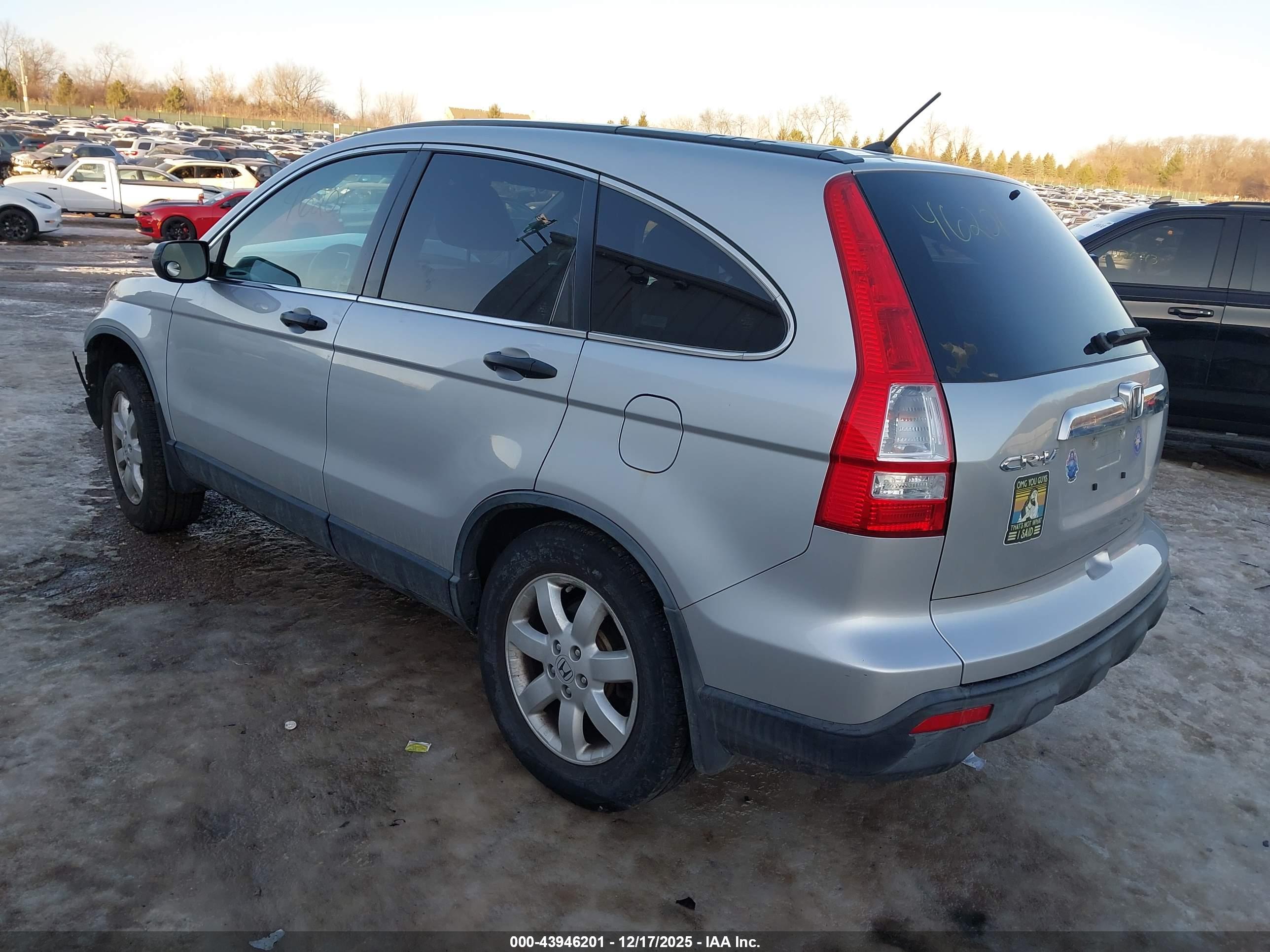 HONDA CR-V image 3