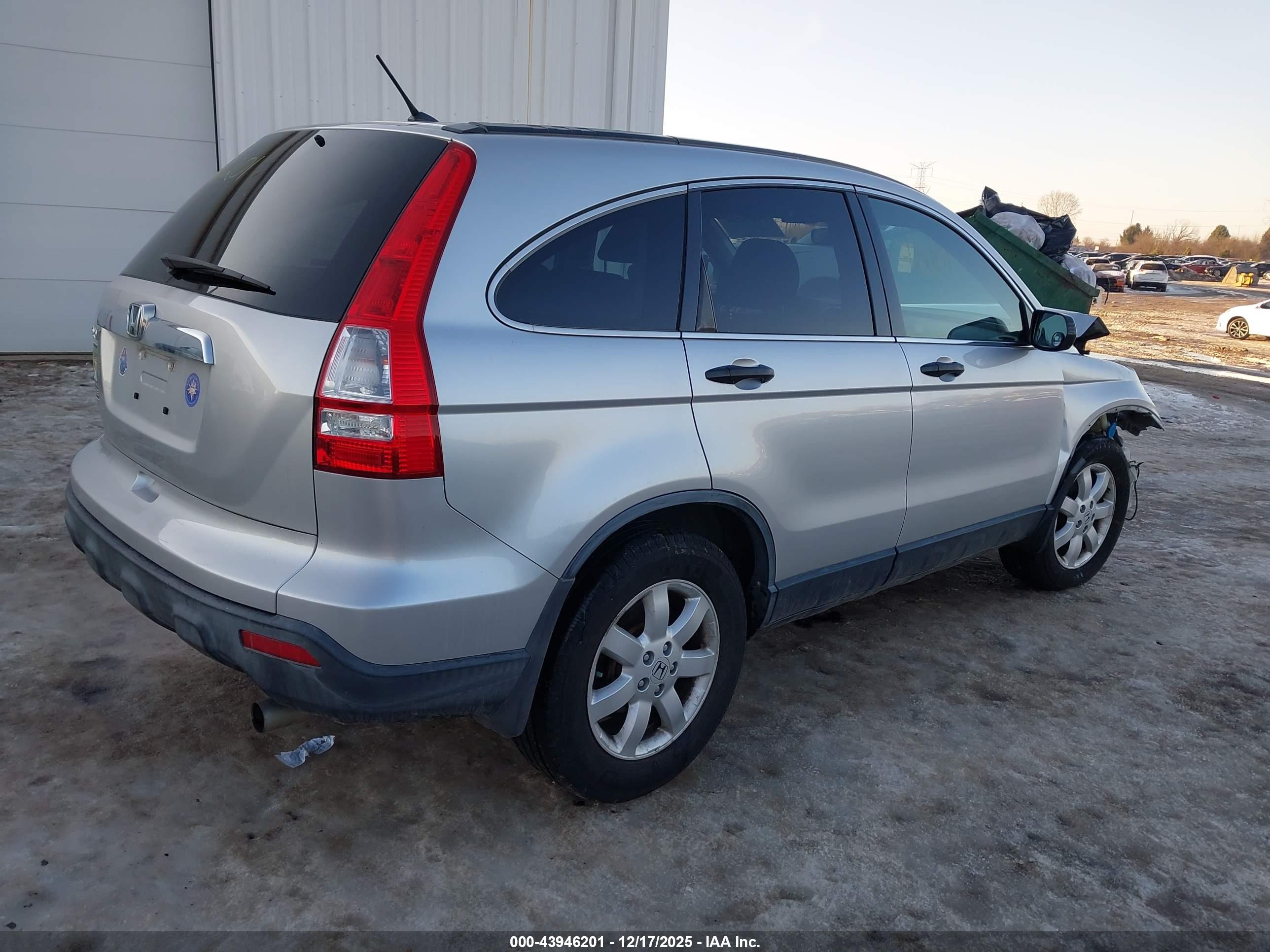 HONDA CR-V image 4