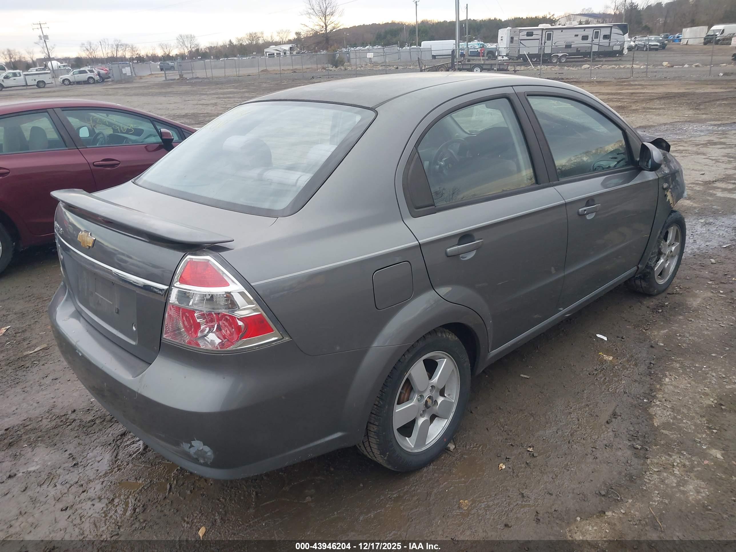 CHEVROLET AVEO image 4