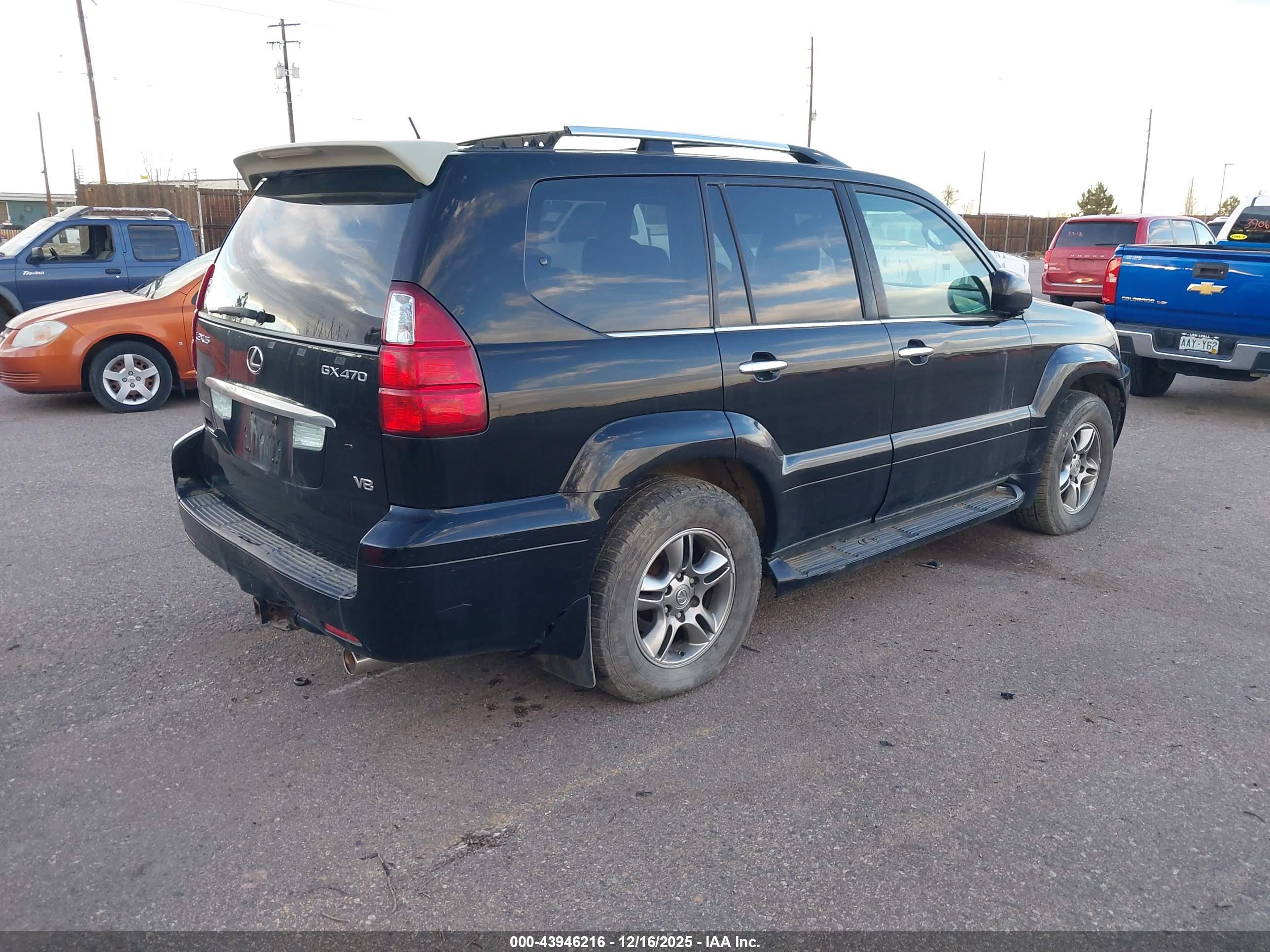 LEXUS GX image 4