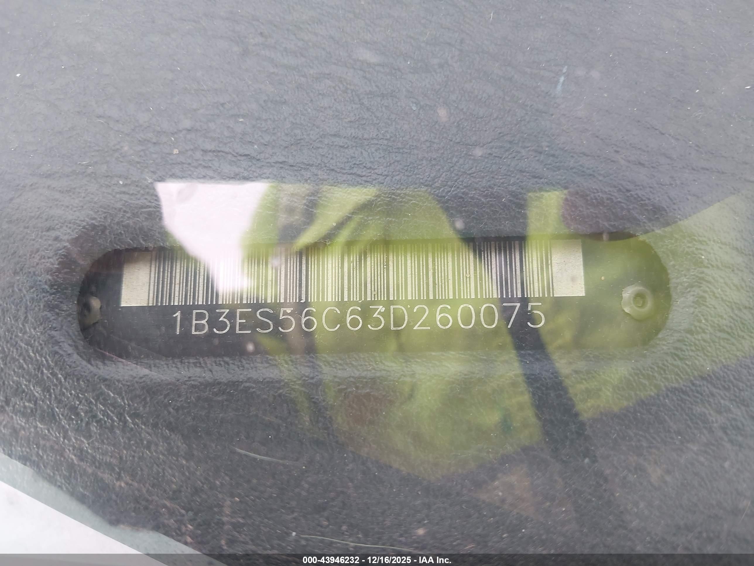 DODGE NEON image 9