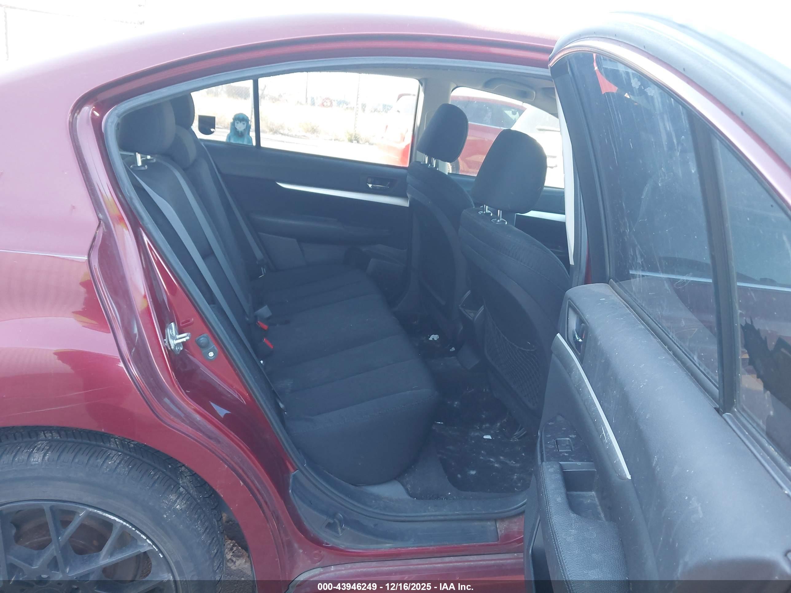 SUBARU LEGACY image 8