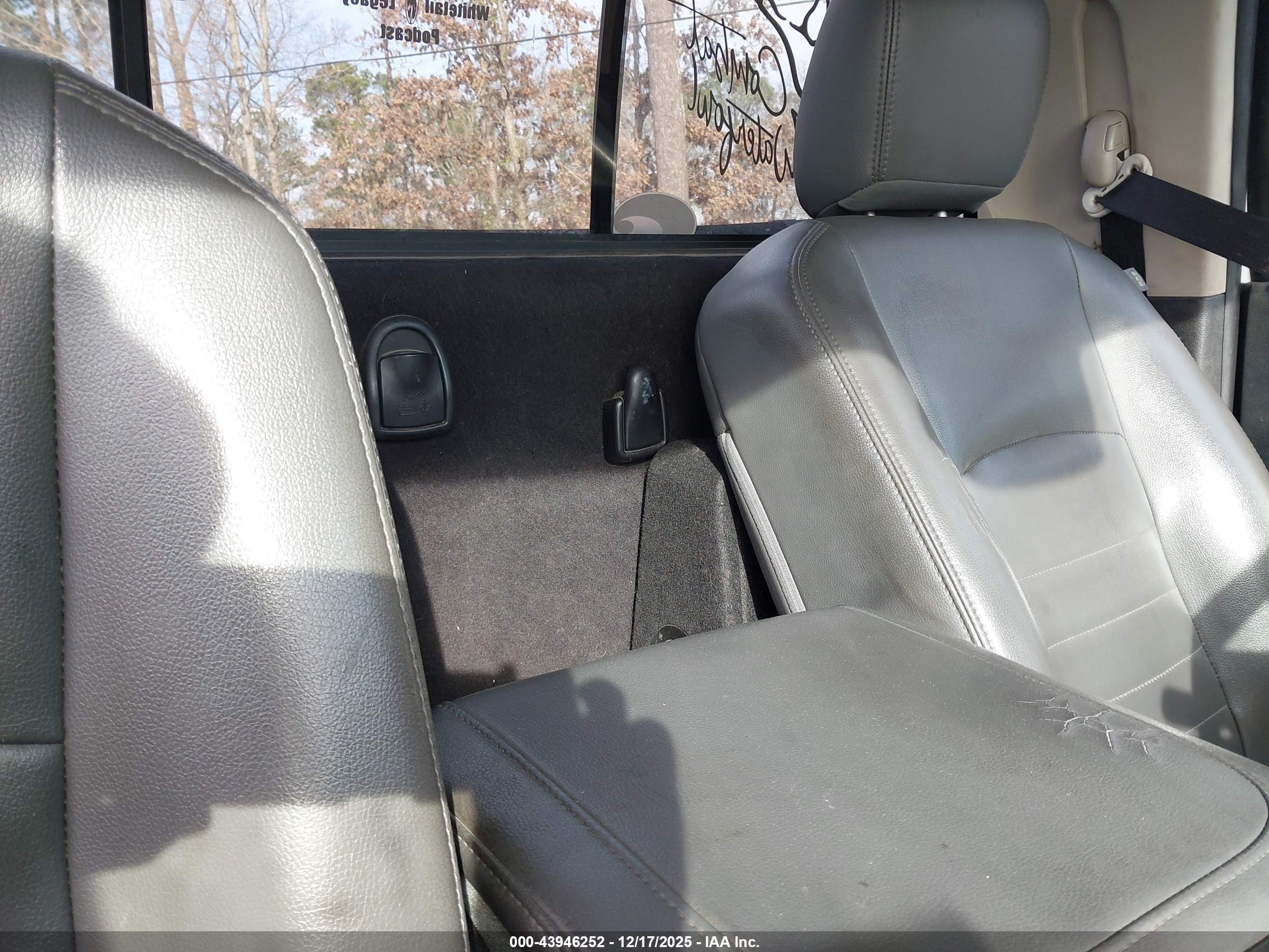 RAM 1500 image 8