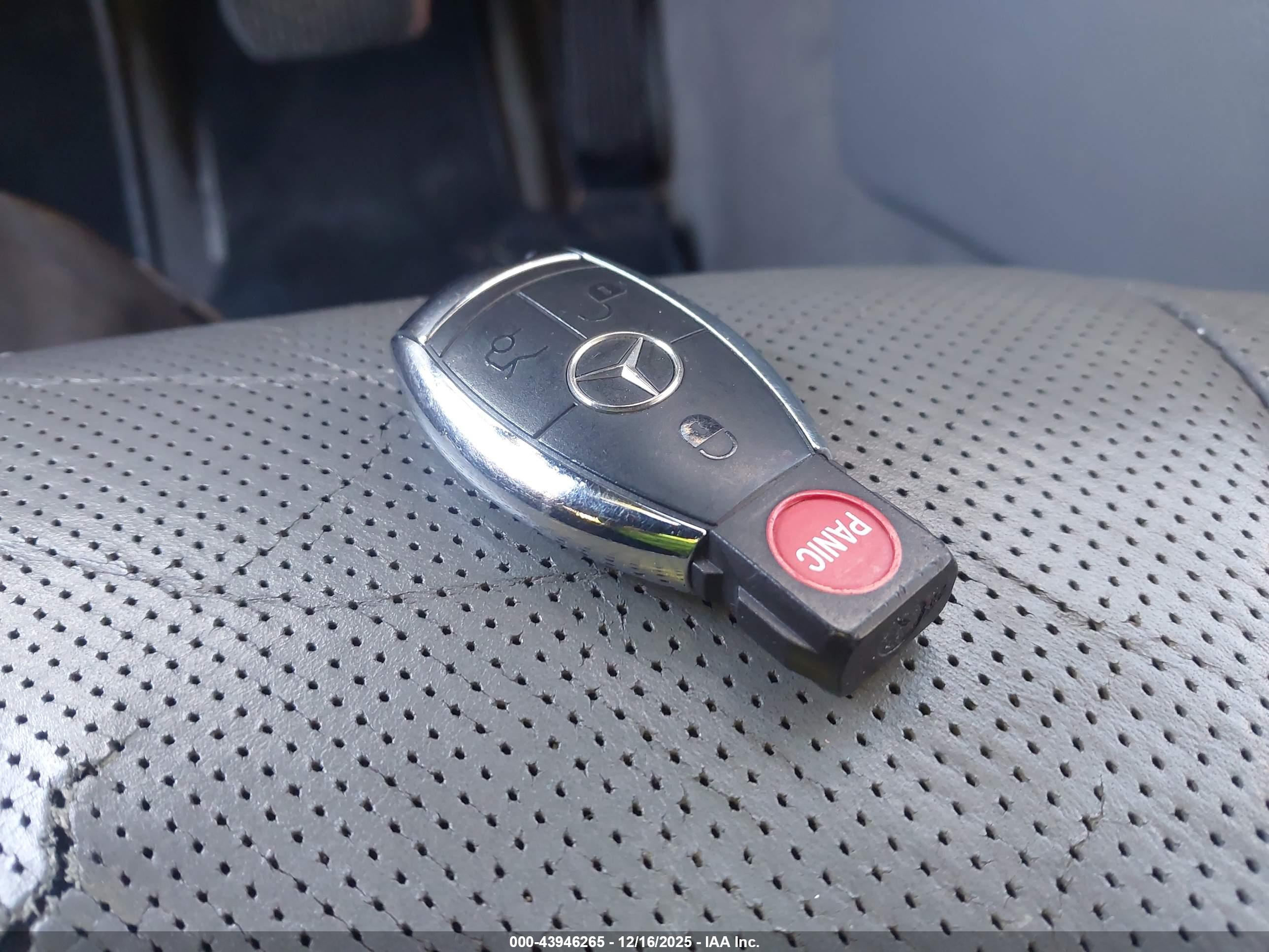 MERCEDES-BENZ CL image 11
