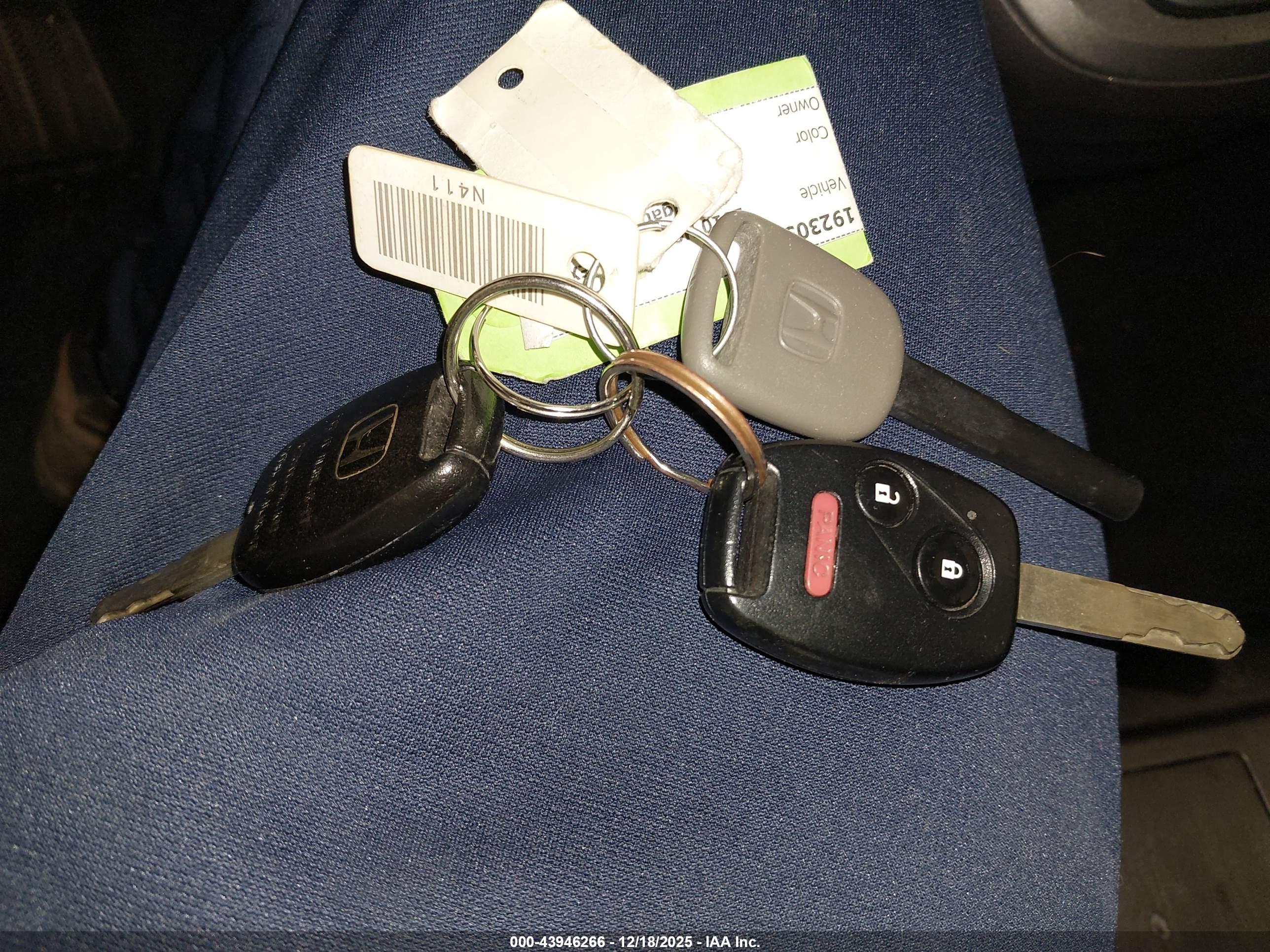 HONDA CR-V image 11