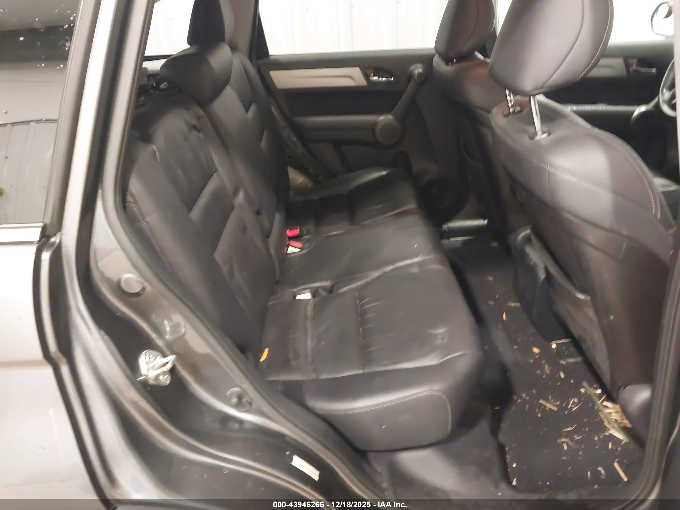 HONDA CR-V image 8