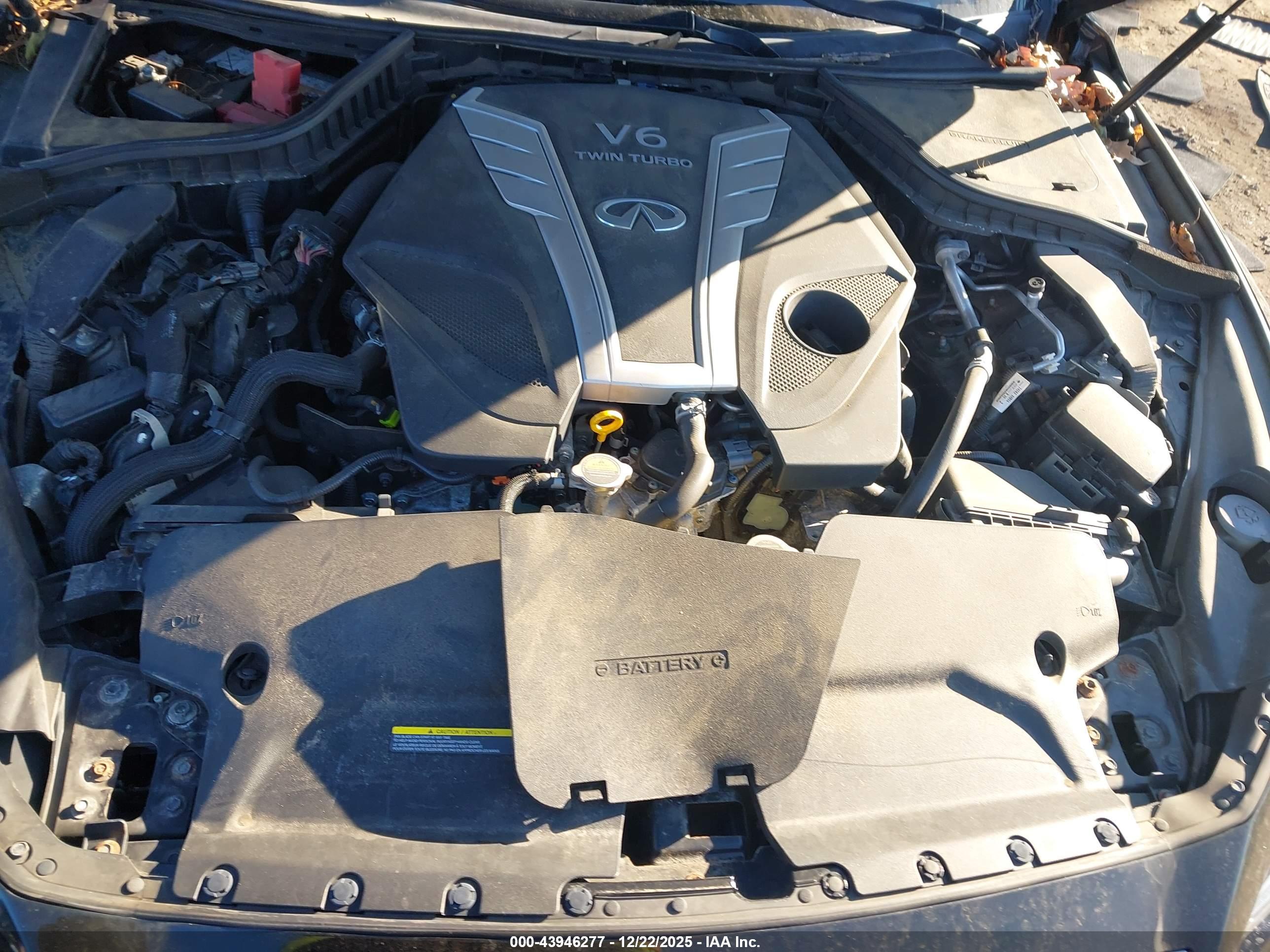 INFINITI Q50 image 10