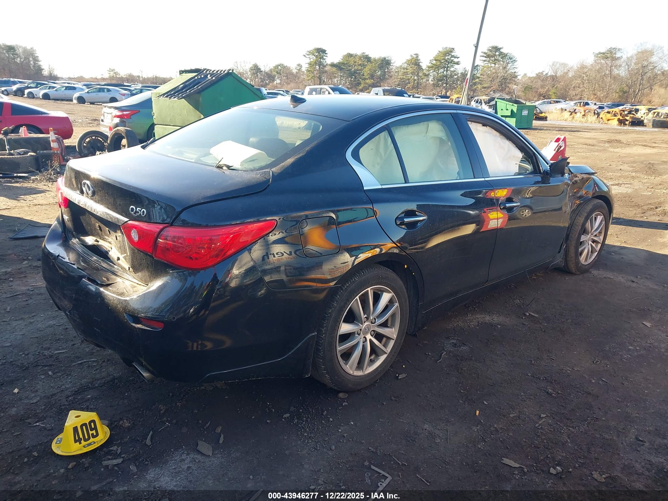 INFINITI Q50 image 4