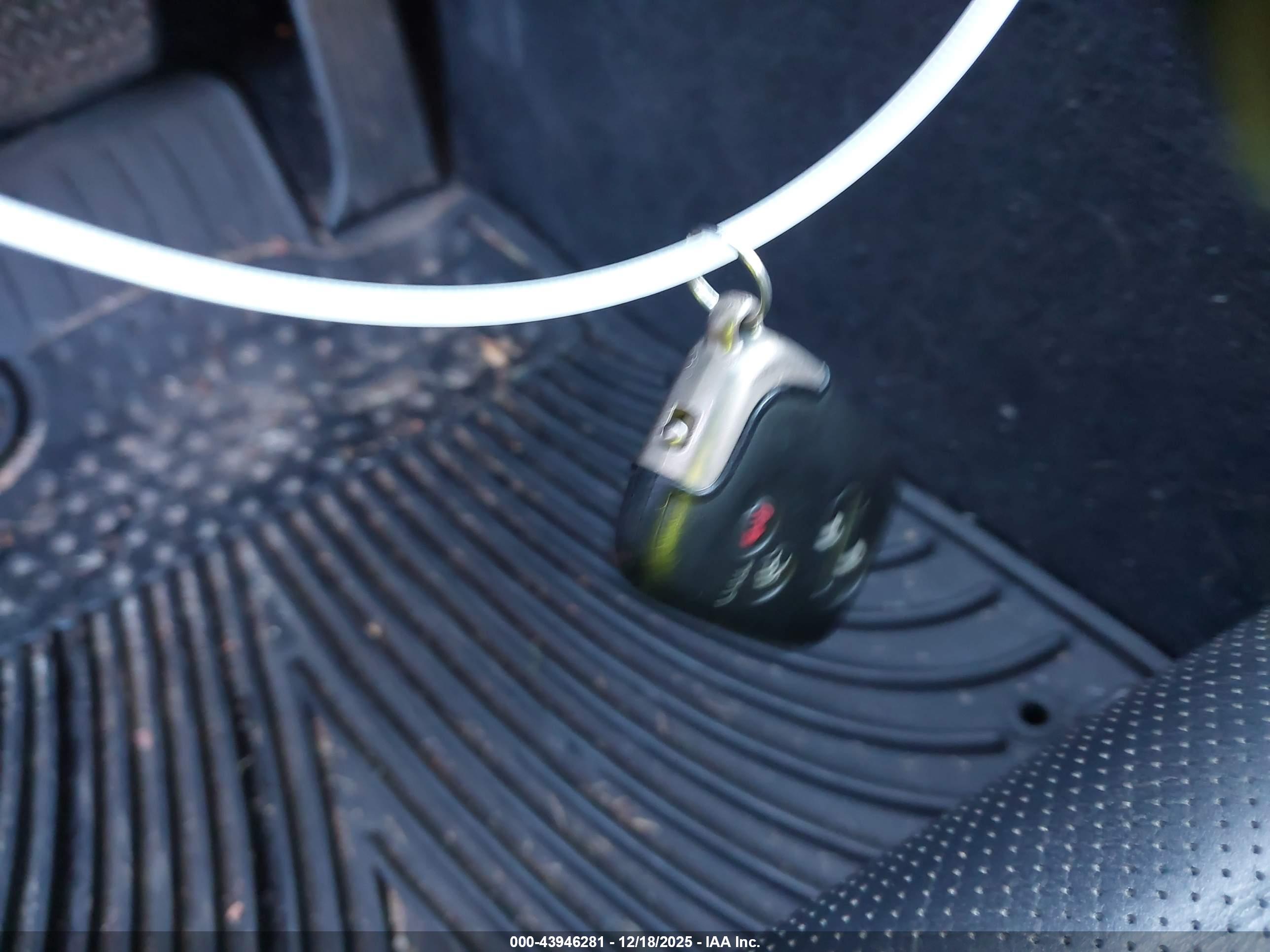 LEXUS GS image 11
