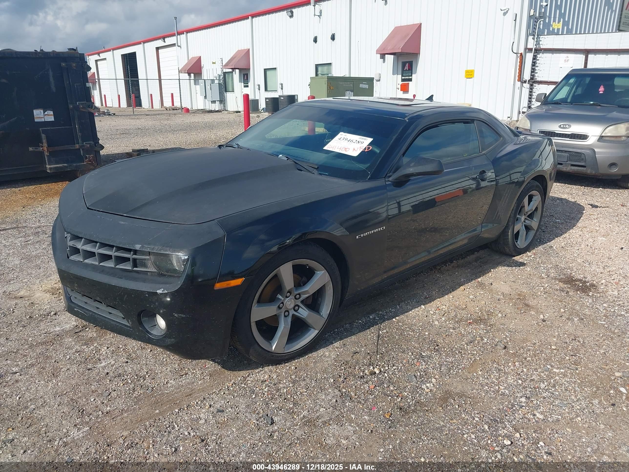 CHEVROLET CAMARO image 2