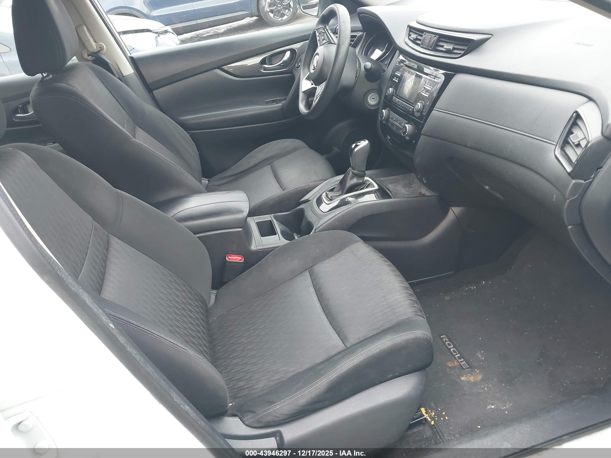NISSAN ROGUE image 5