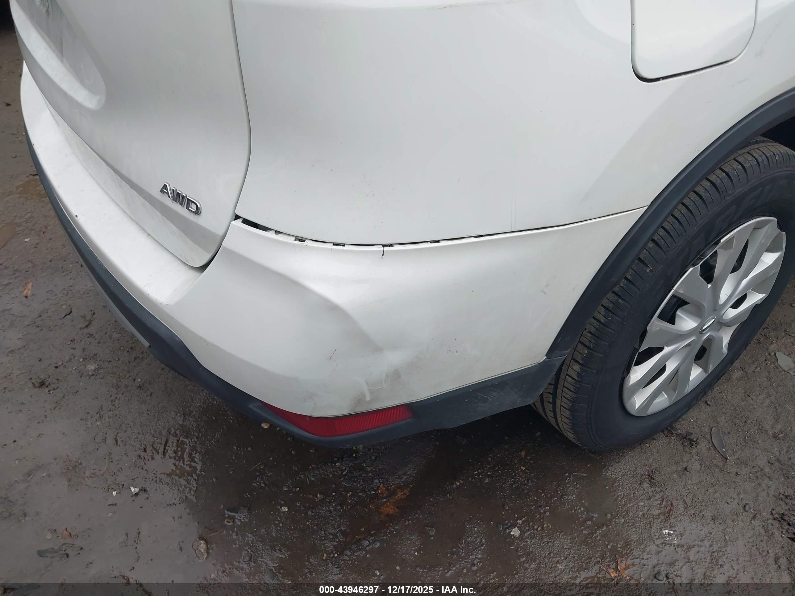 NISSAN ROGUE image 6