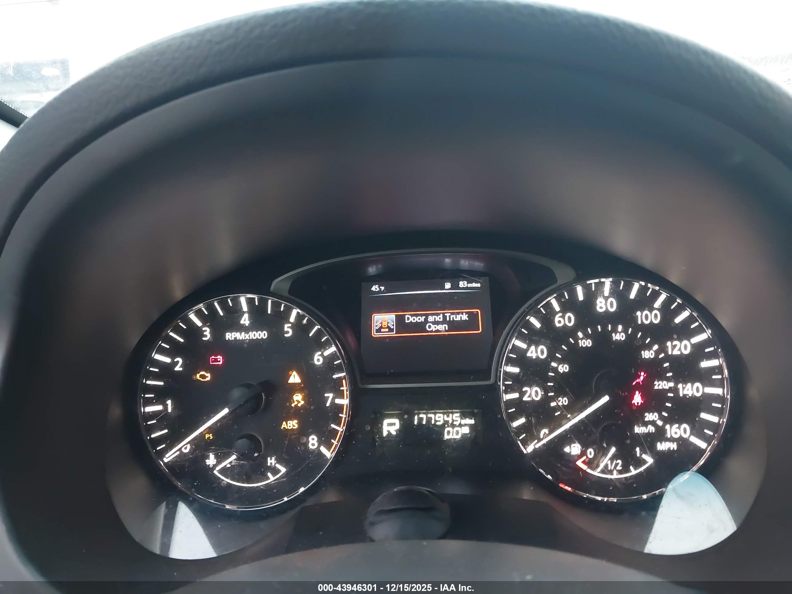 NISSAN ALTIMA image 7