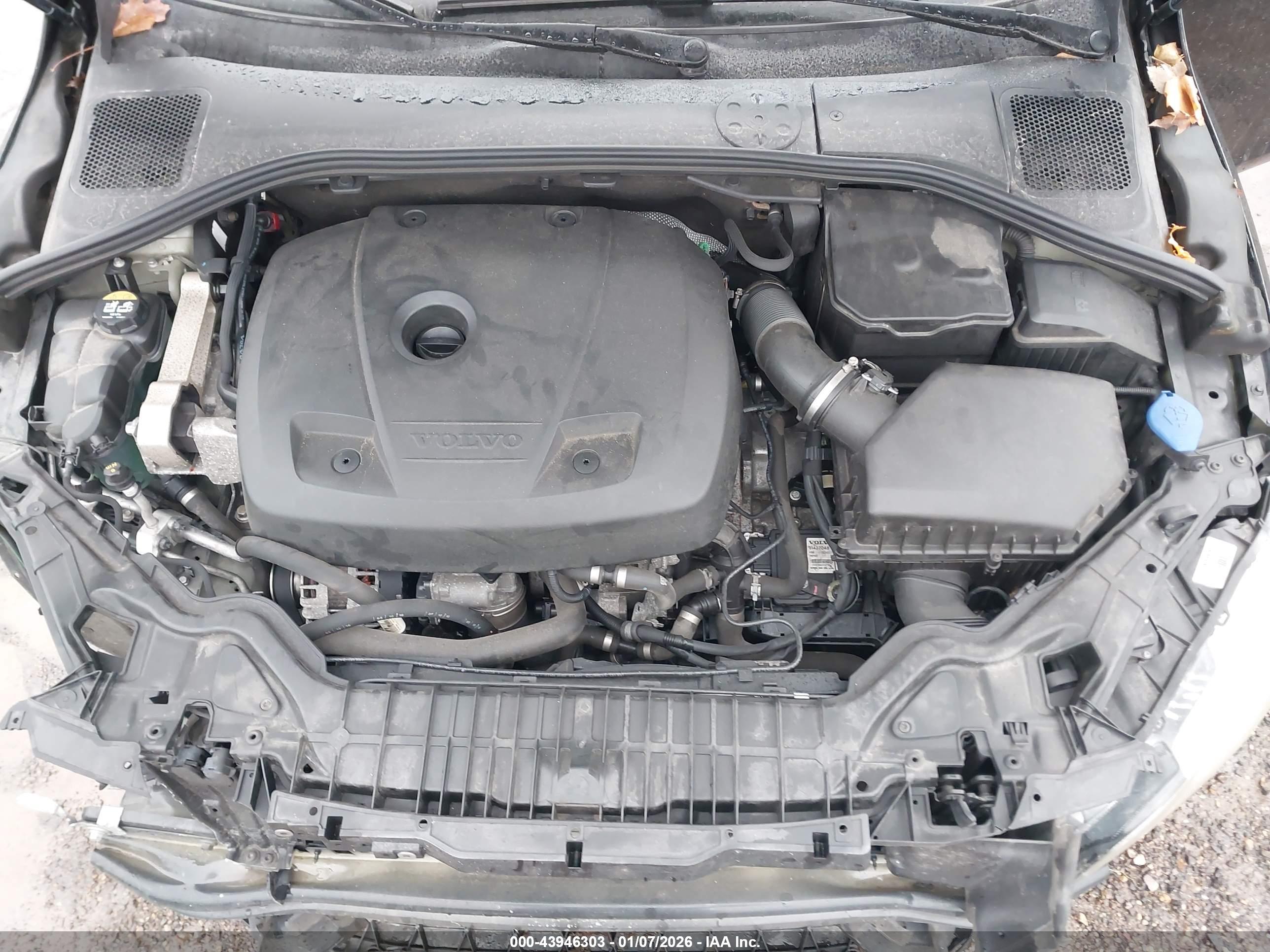 VOLVO S60 image 10