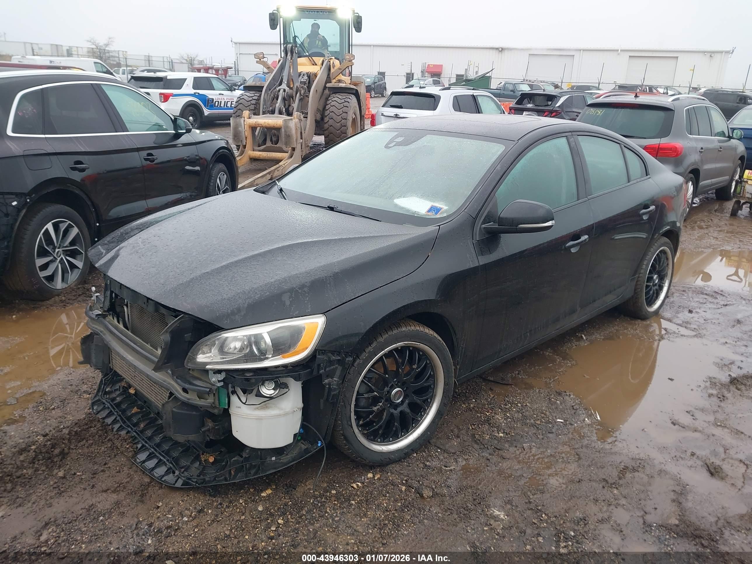 VOLVO S60 image 2