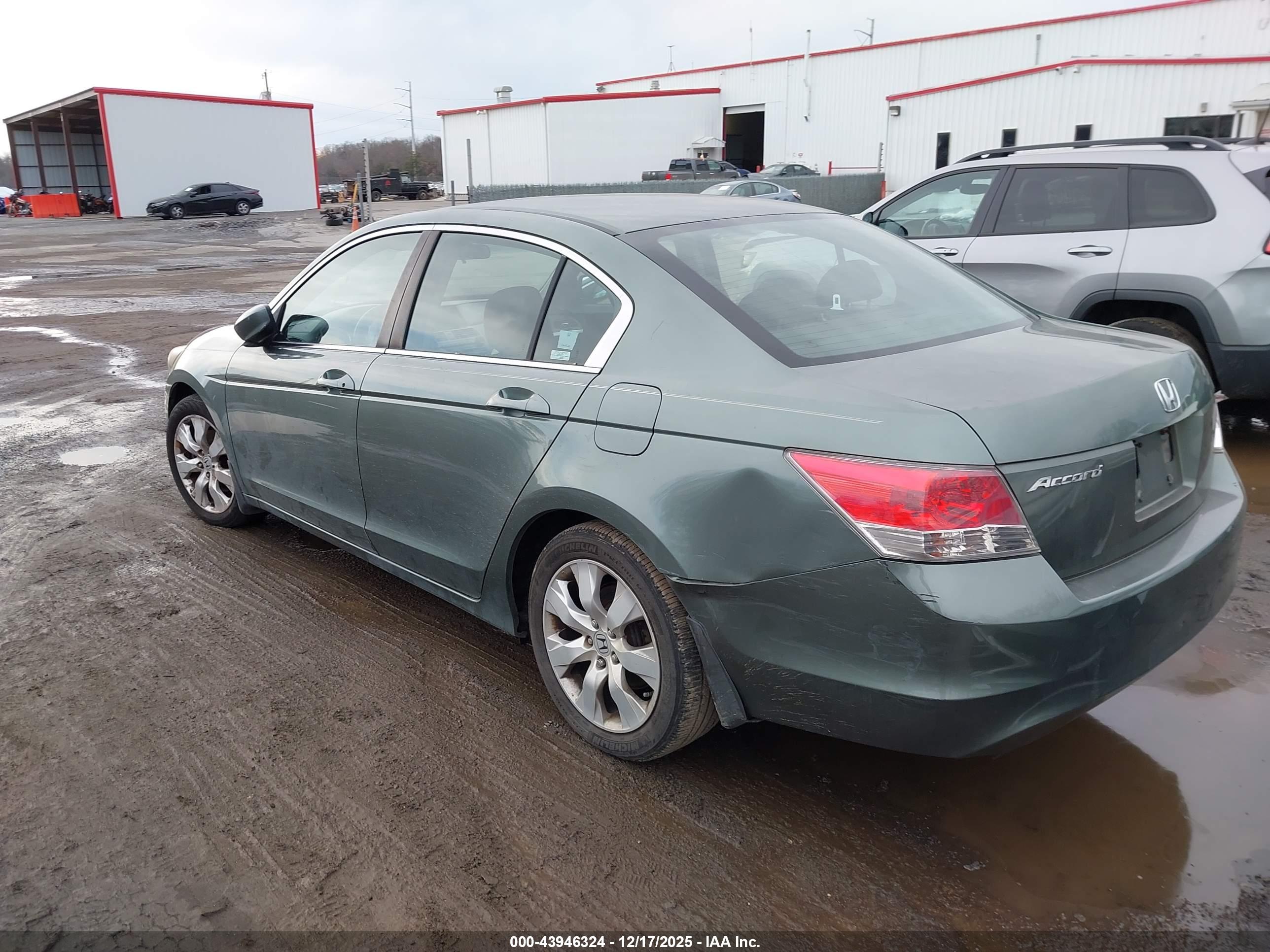 HONDA ACCORD image 3