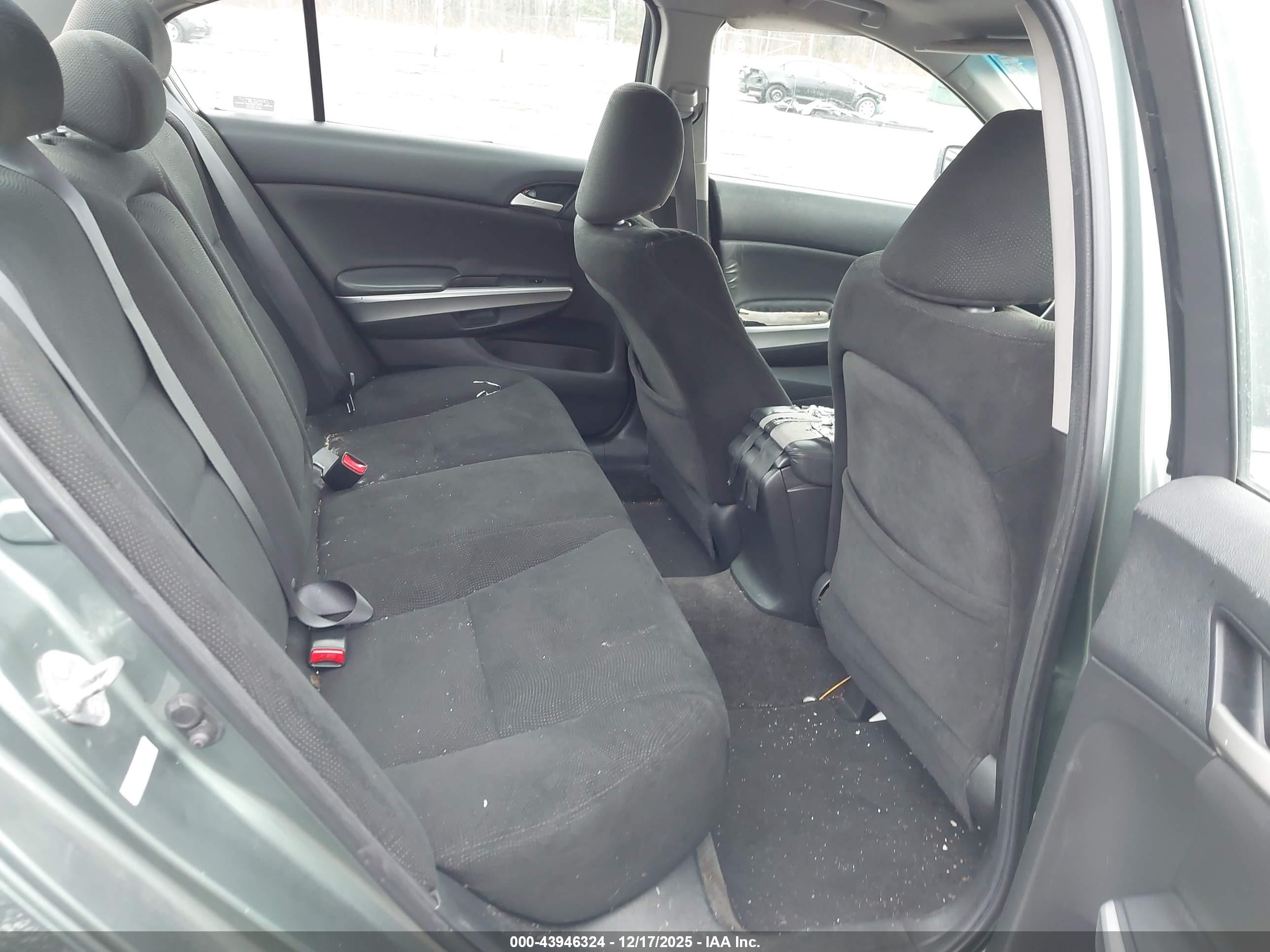 HONDA ACCORD image 8