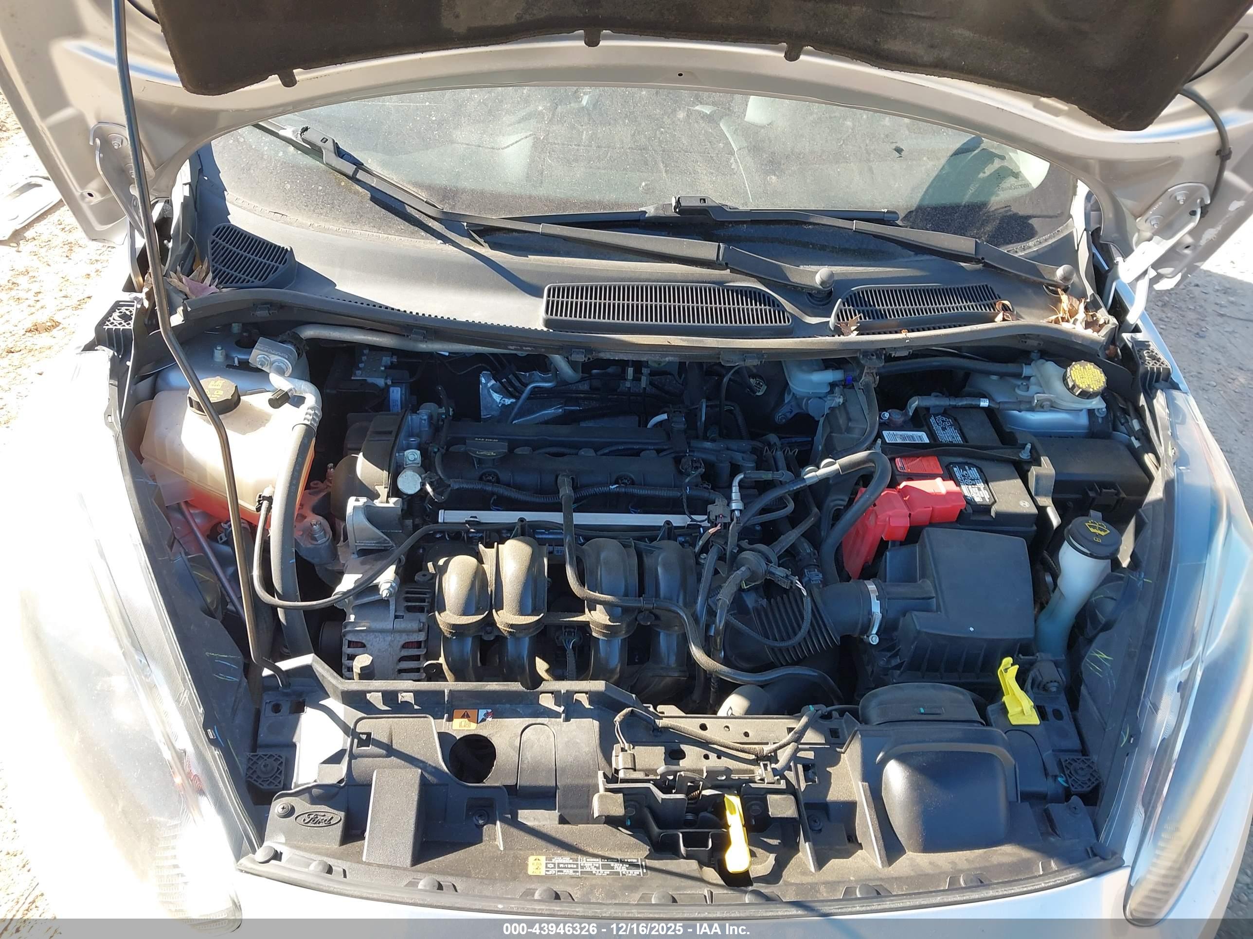FORD FIESTA image 10