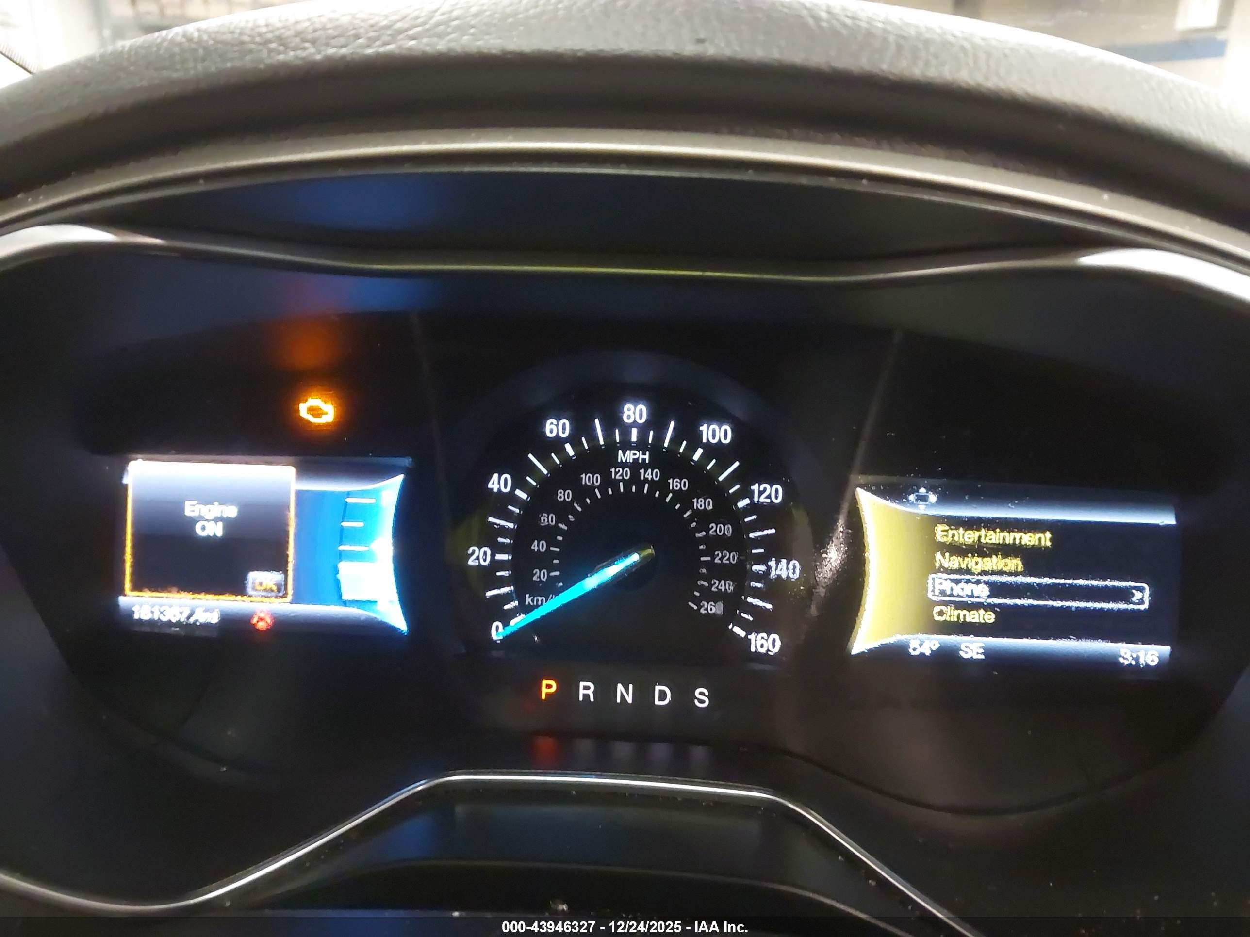 FORD FUSION image 7