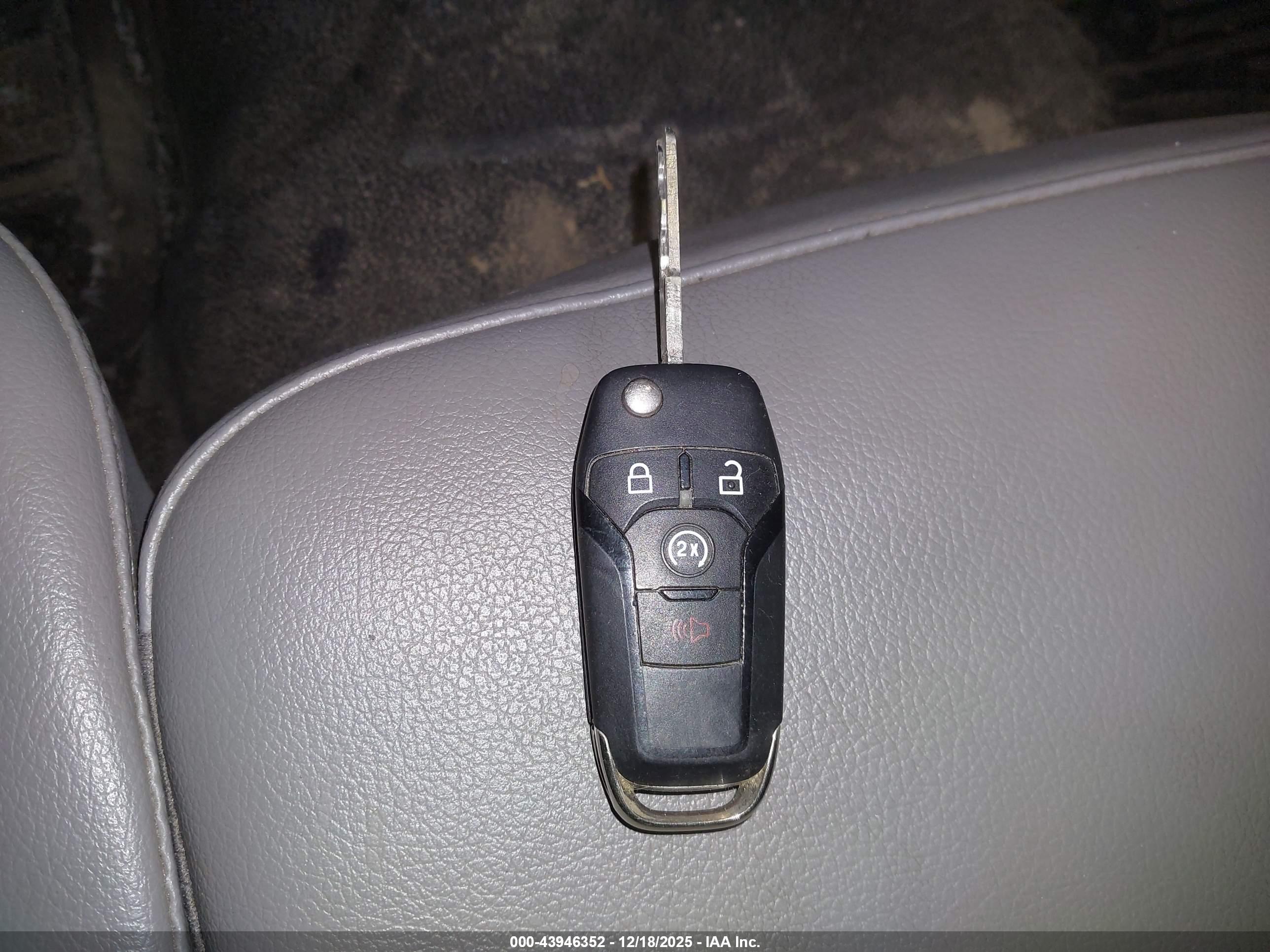 FORD F-250 image 11