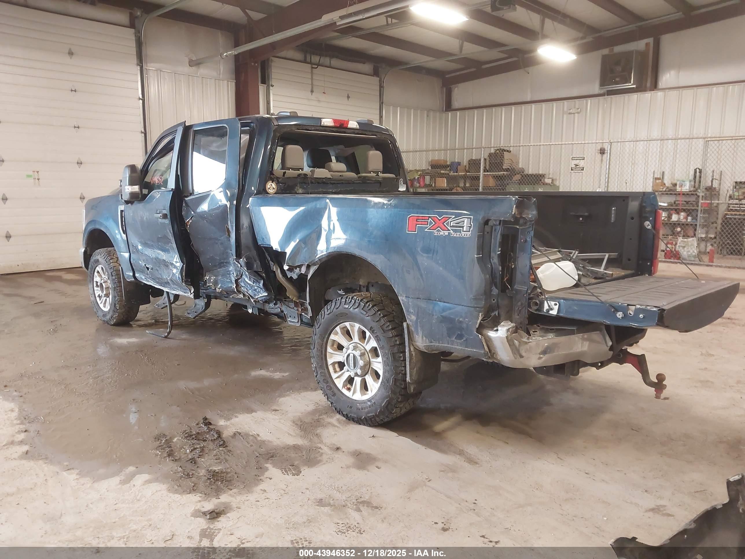FORD F-250 image 3