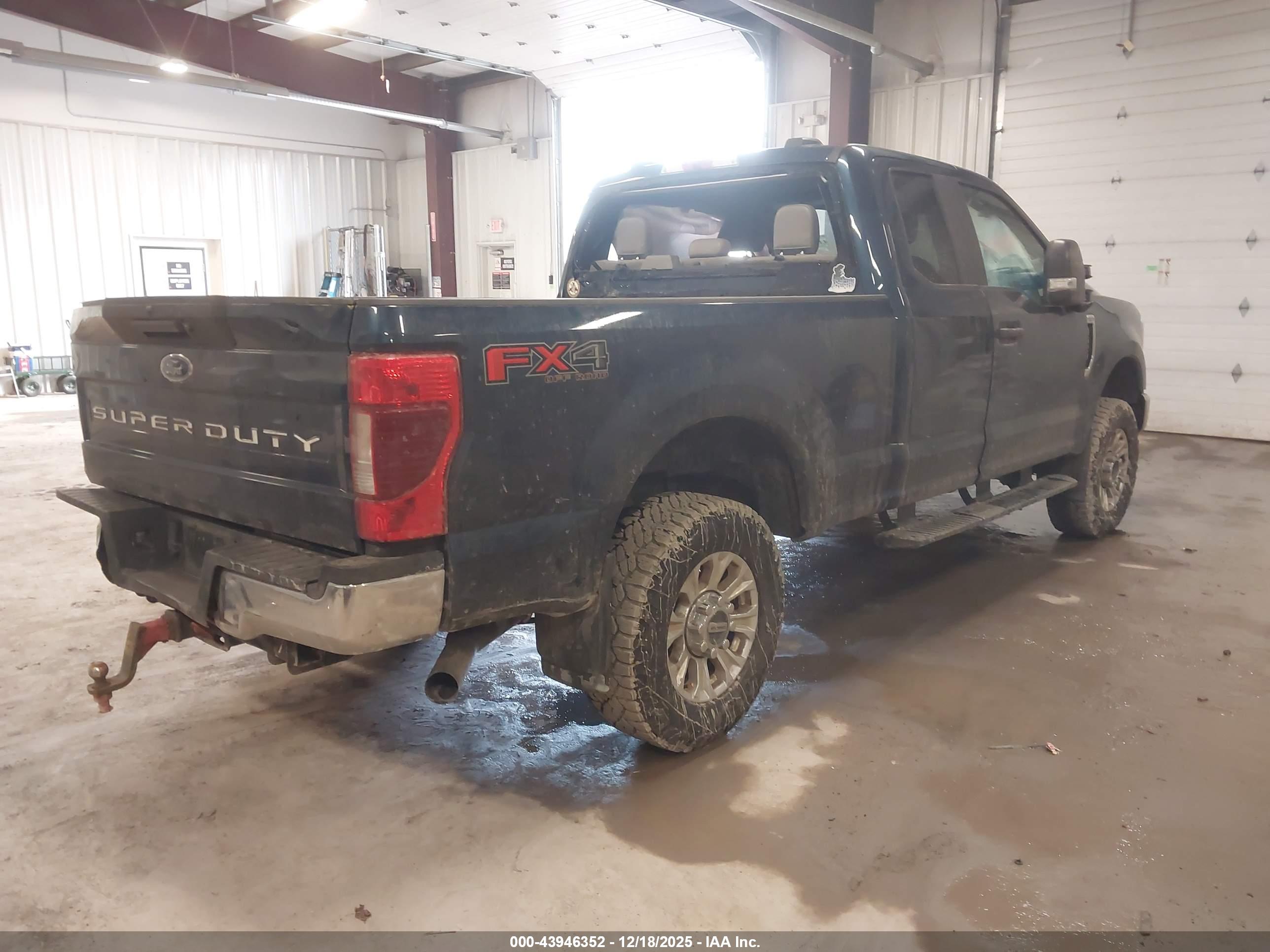 FORD F-250 image 4