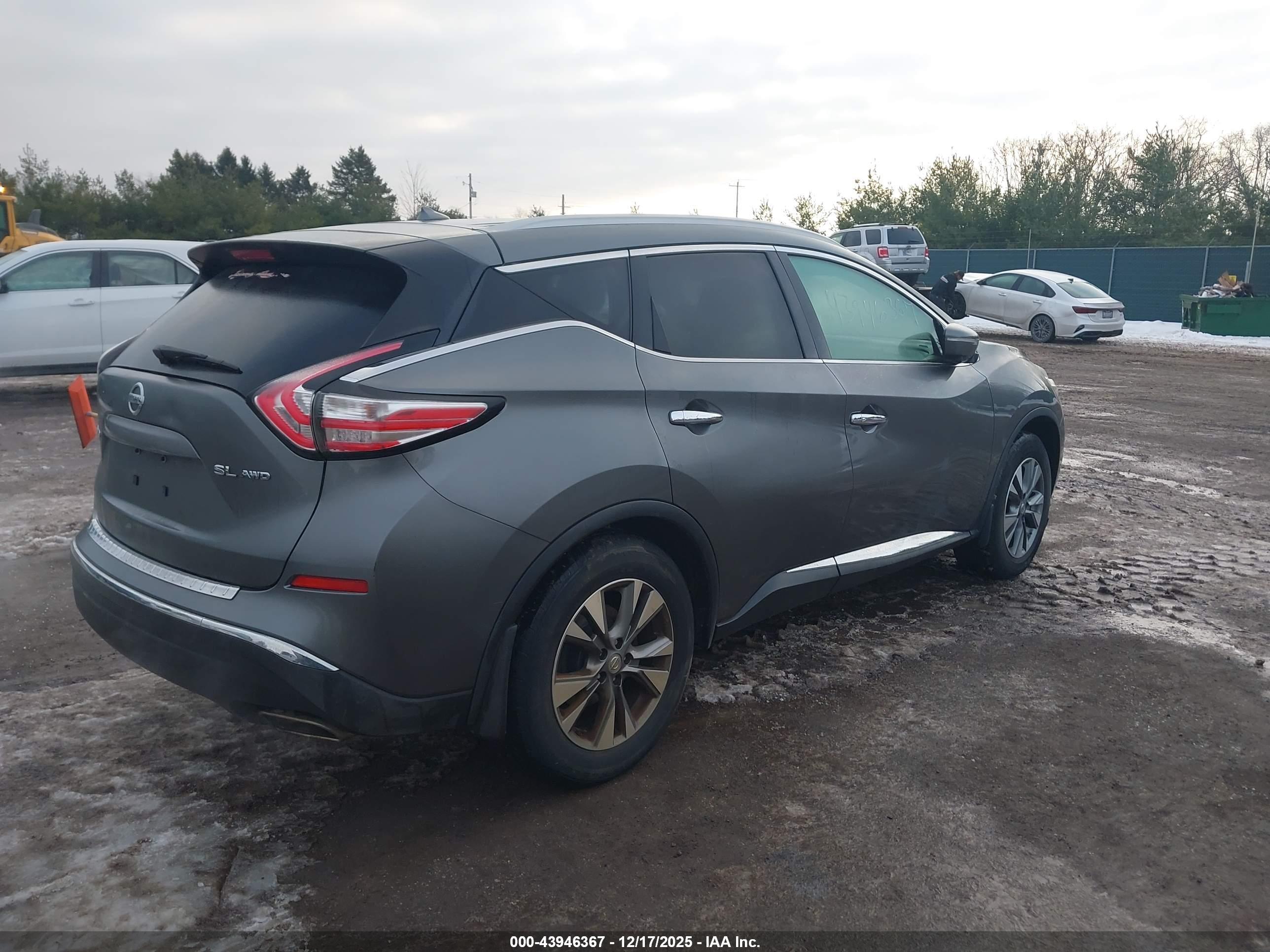 NISSAN MURANO image 4