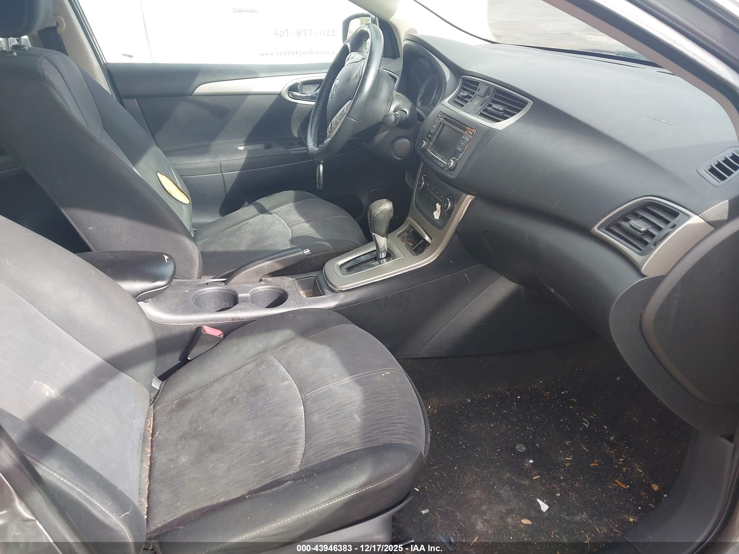 NISSAN SENTRA image 5