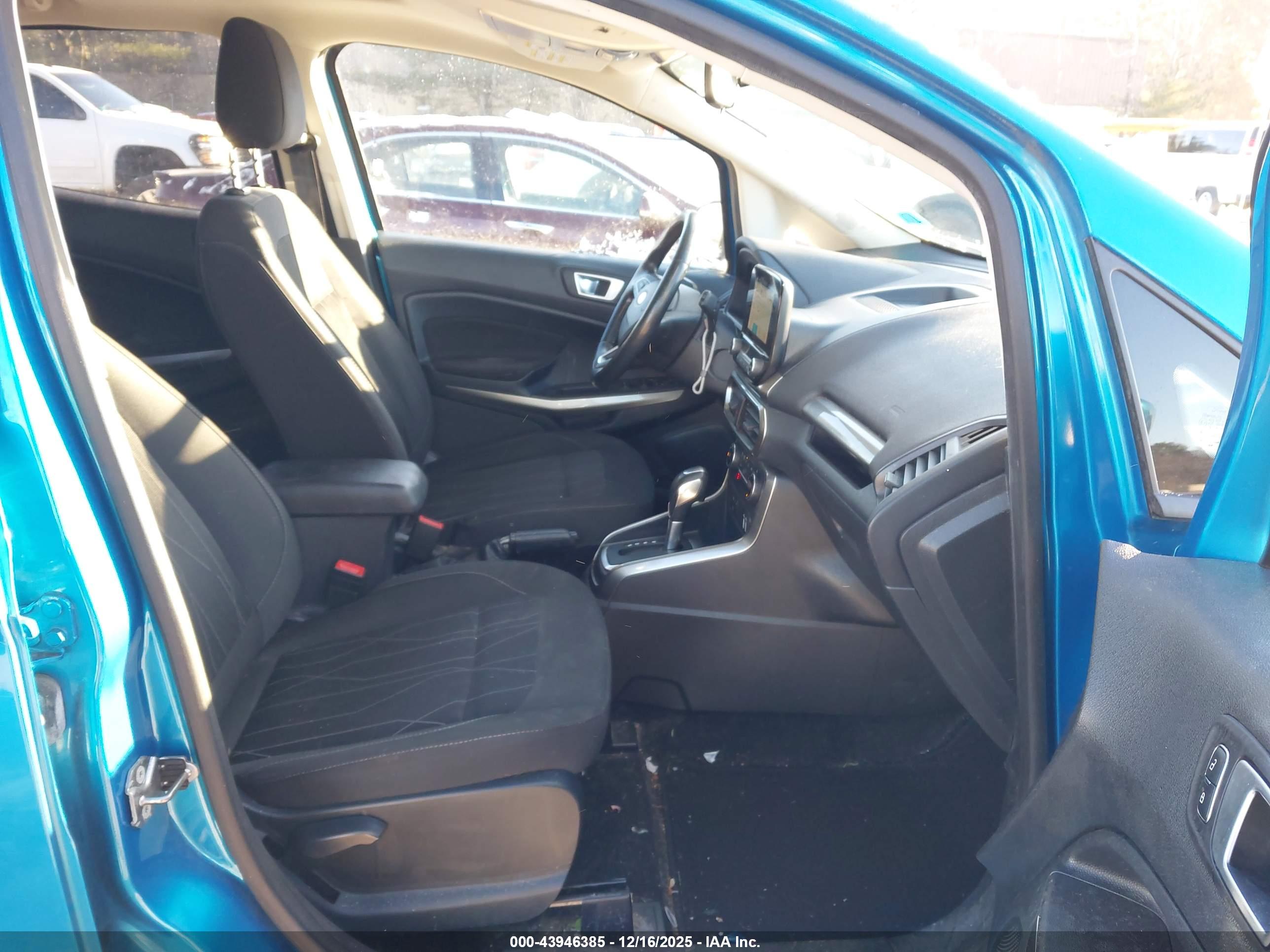 FORD ECOSPORT image 5