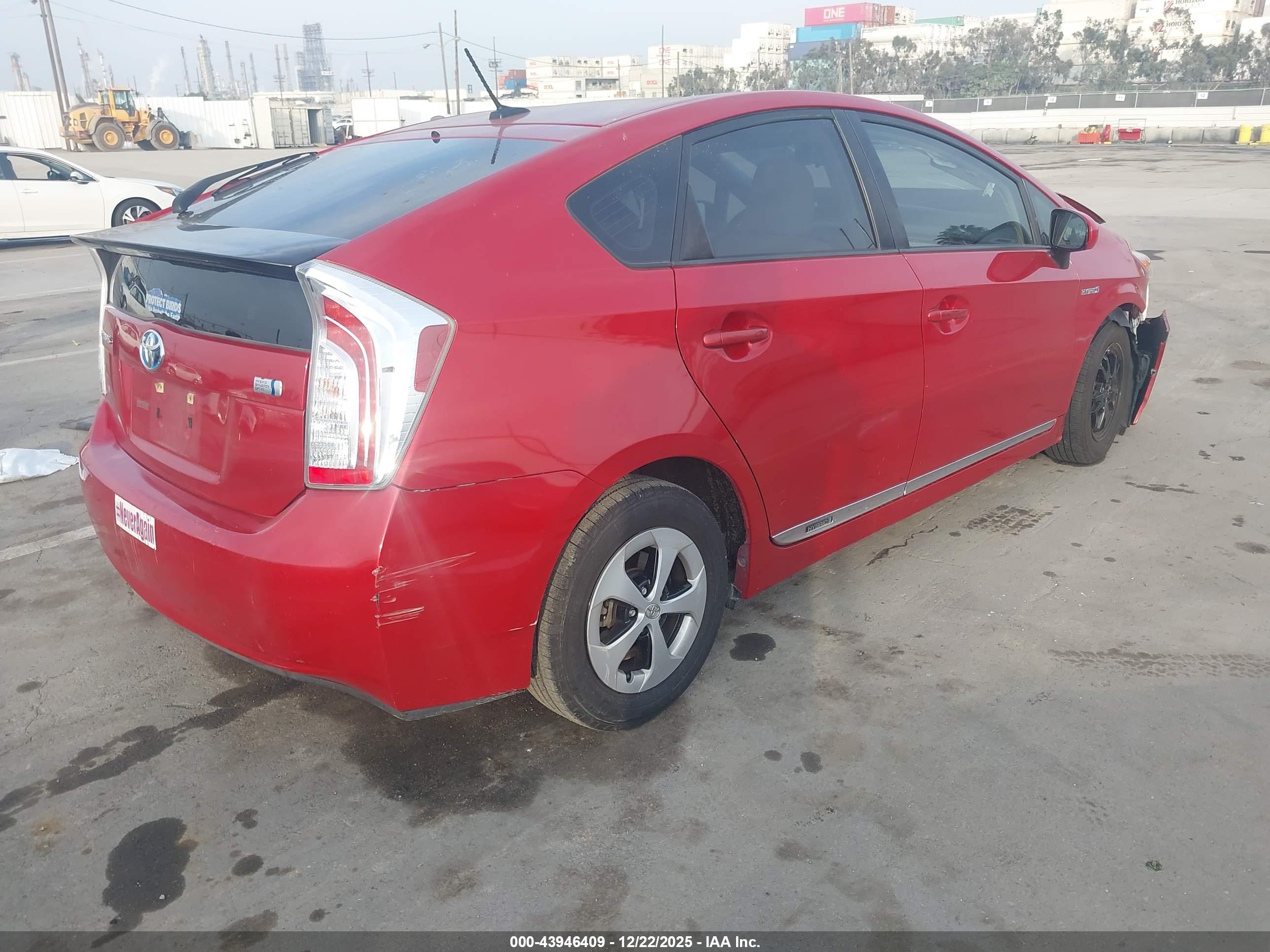 TOYOTA PRIUS image 4