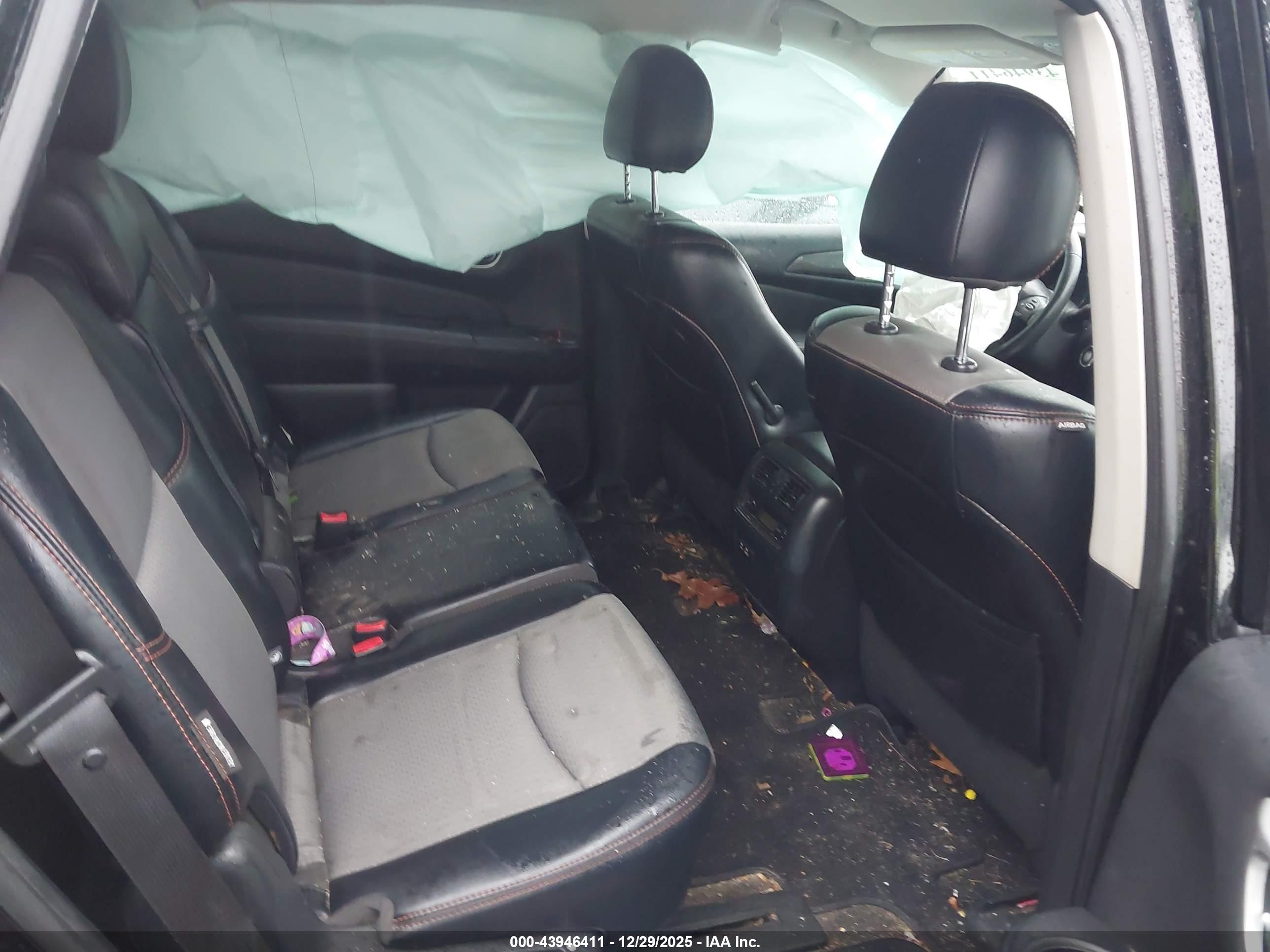NISSAN PATHFINDER image 8