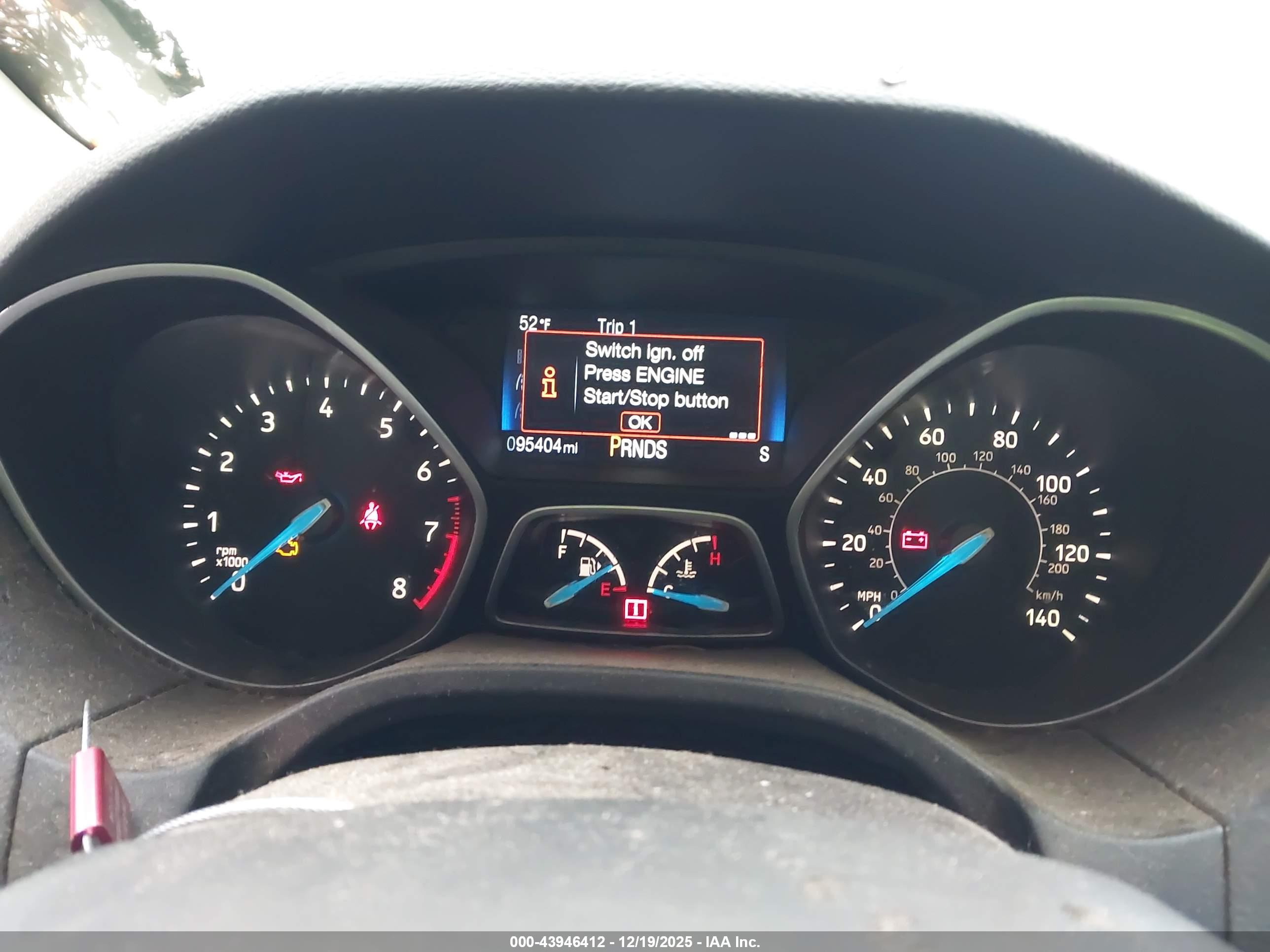 FORD FOCUS image 7