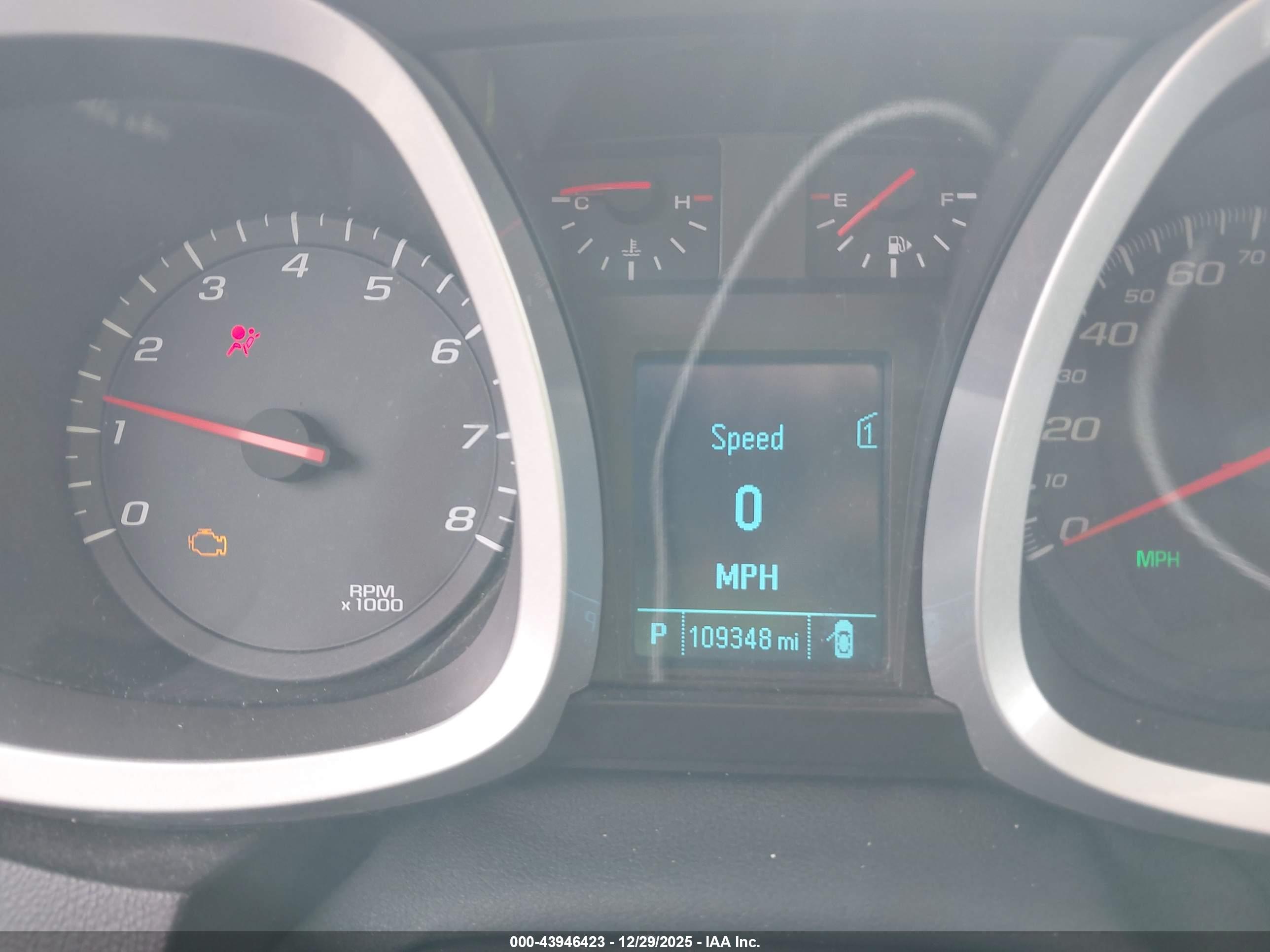 CHEVROLET EQUINOX image 7
