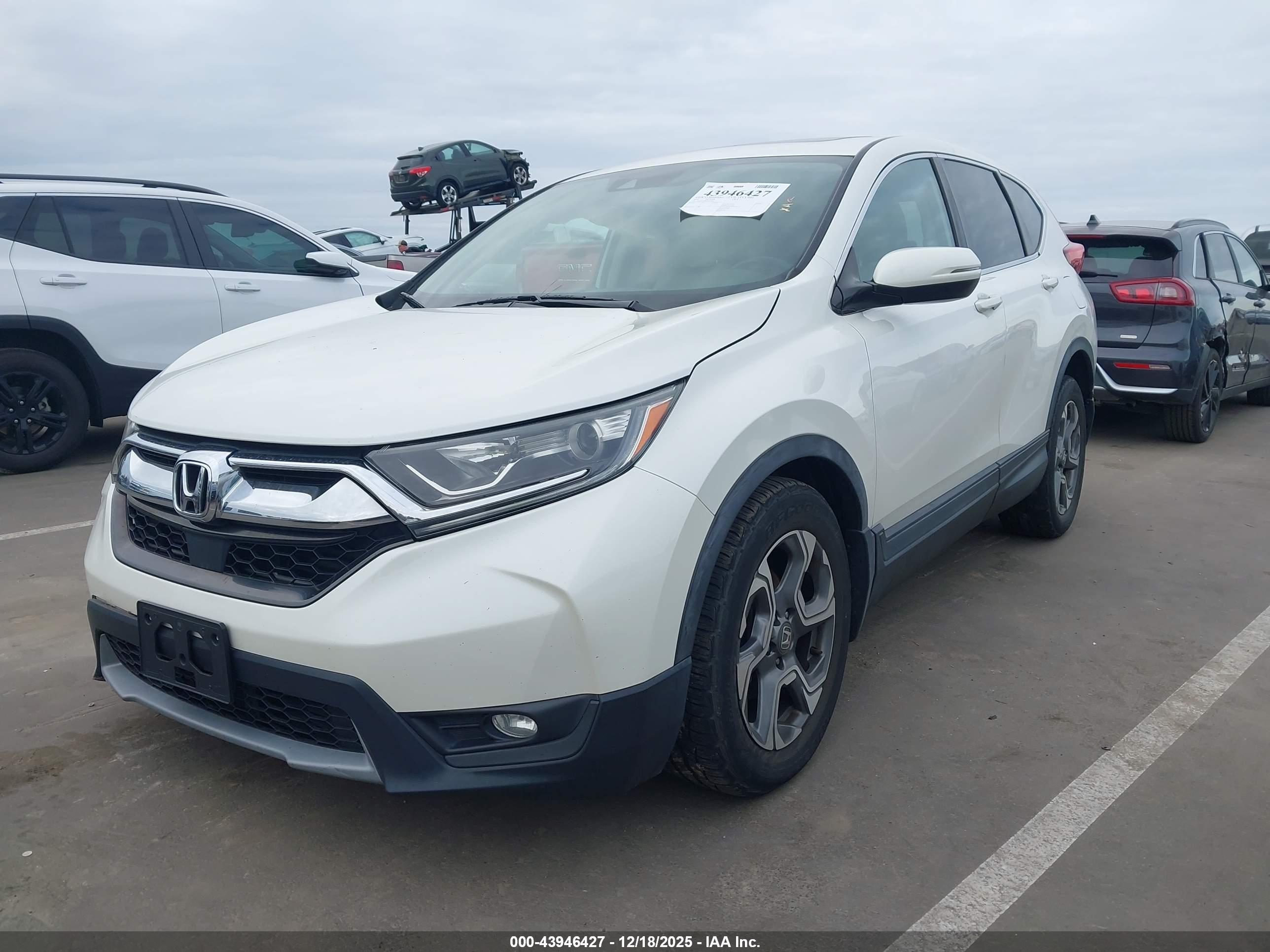 HONDA CR-V image 2