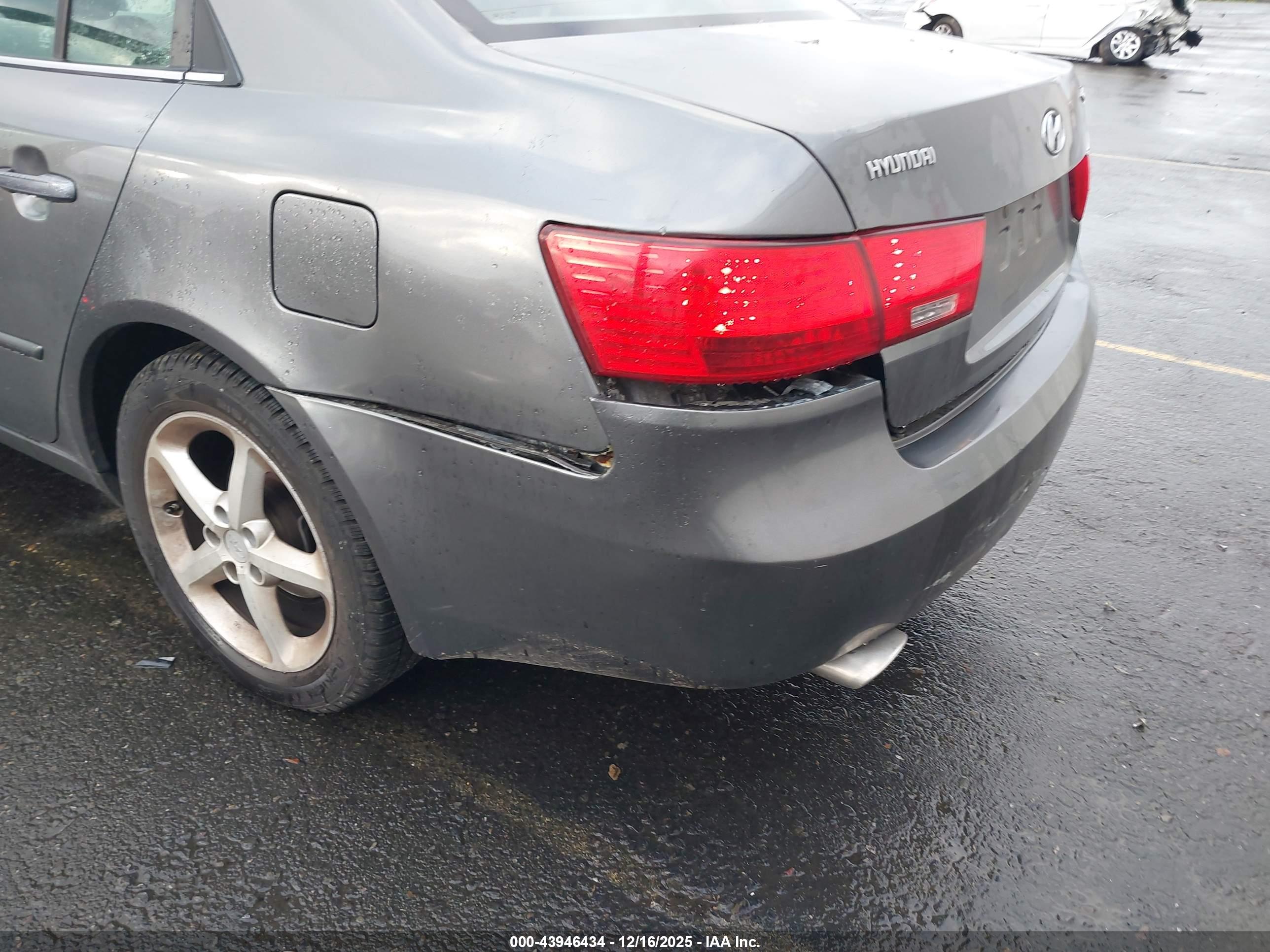 HYUNDAI SONATA image 6