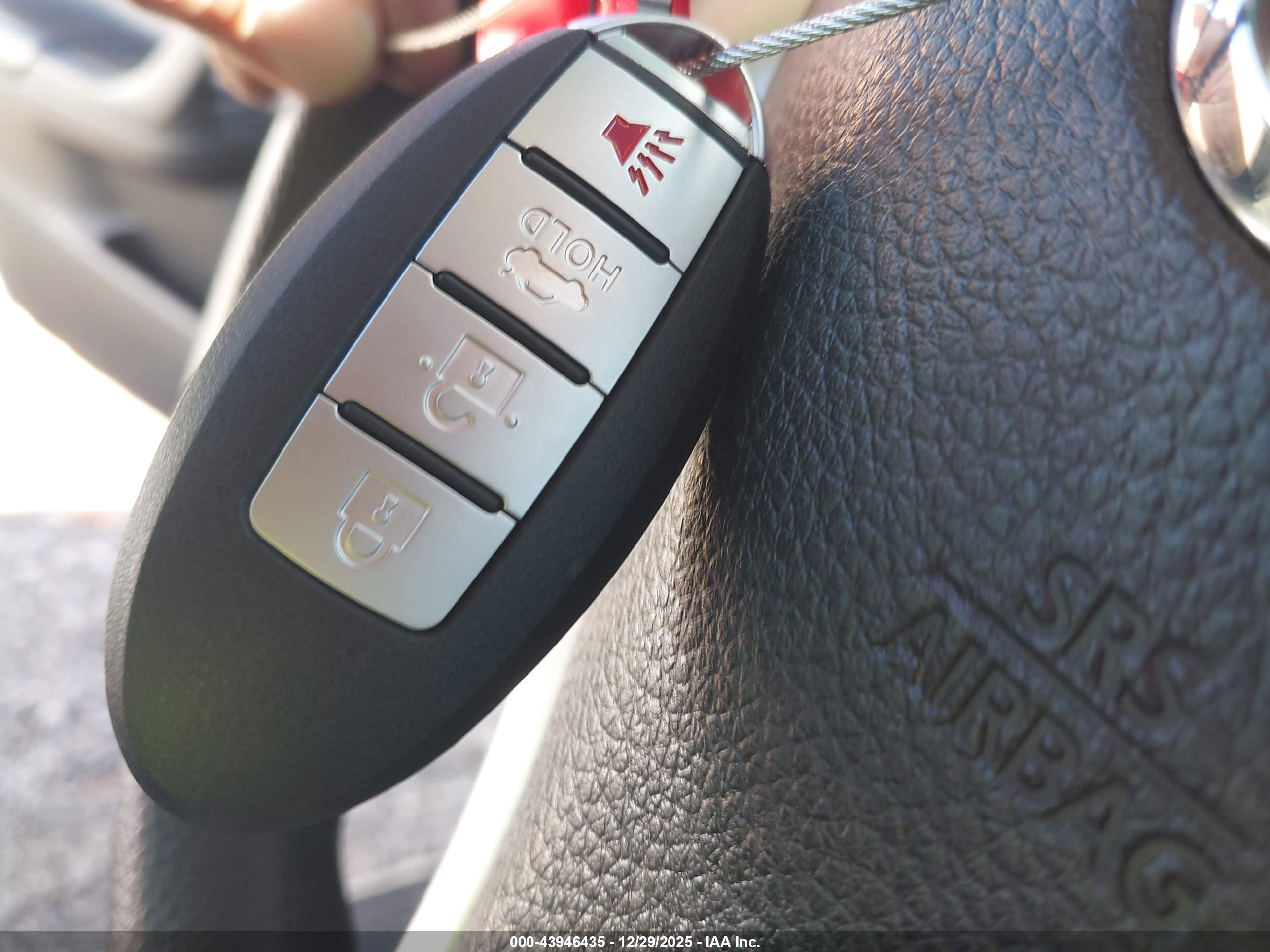 NISSAN ALTIMA image 11