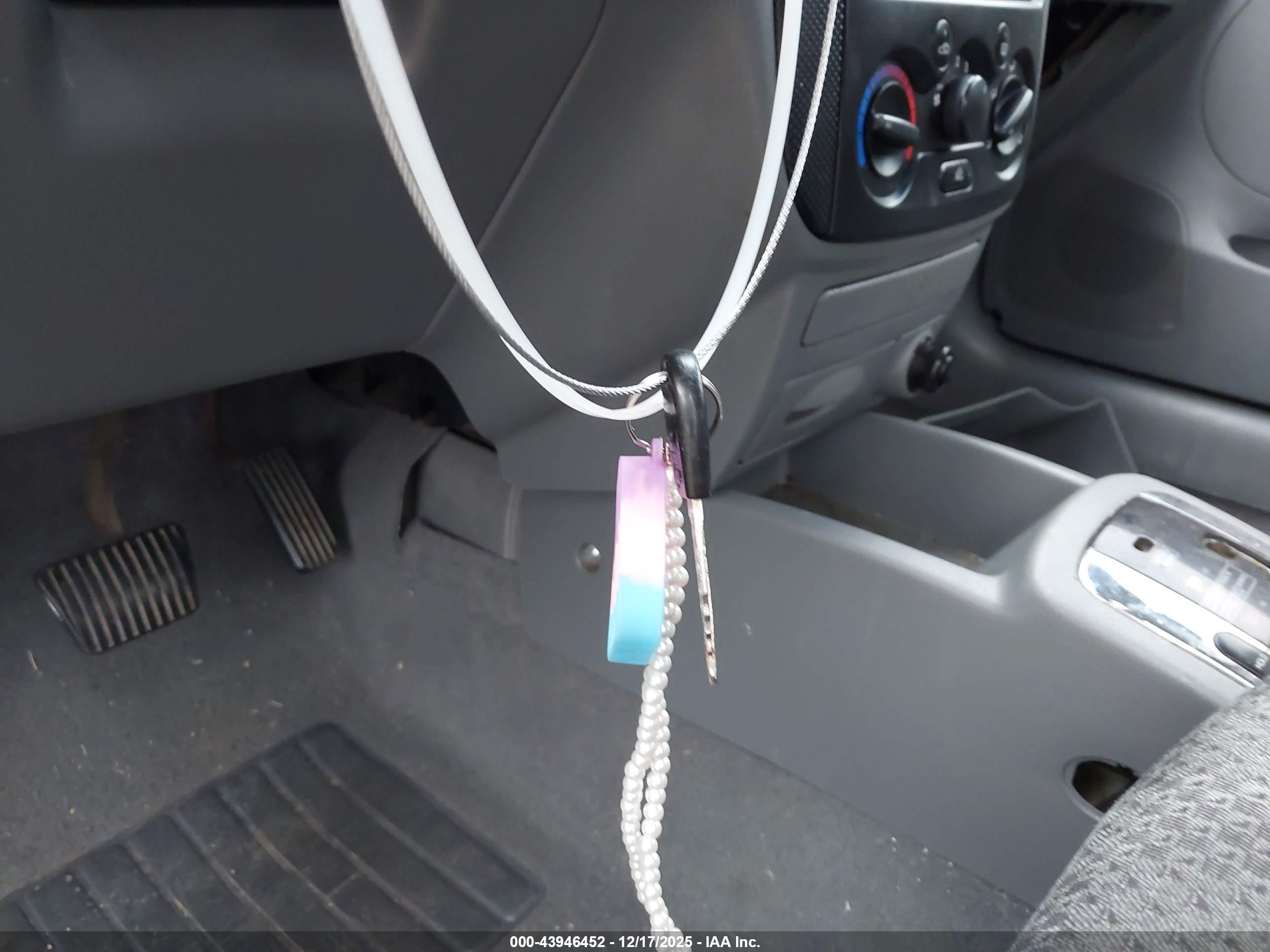 CHEVROLET AVEO image 11