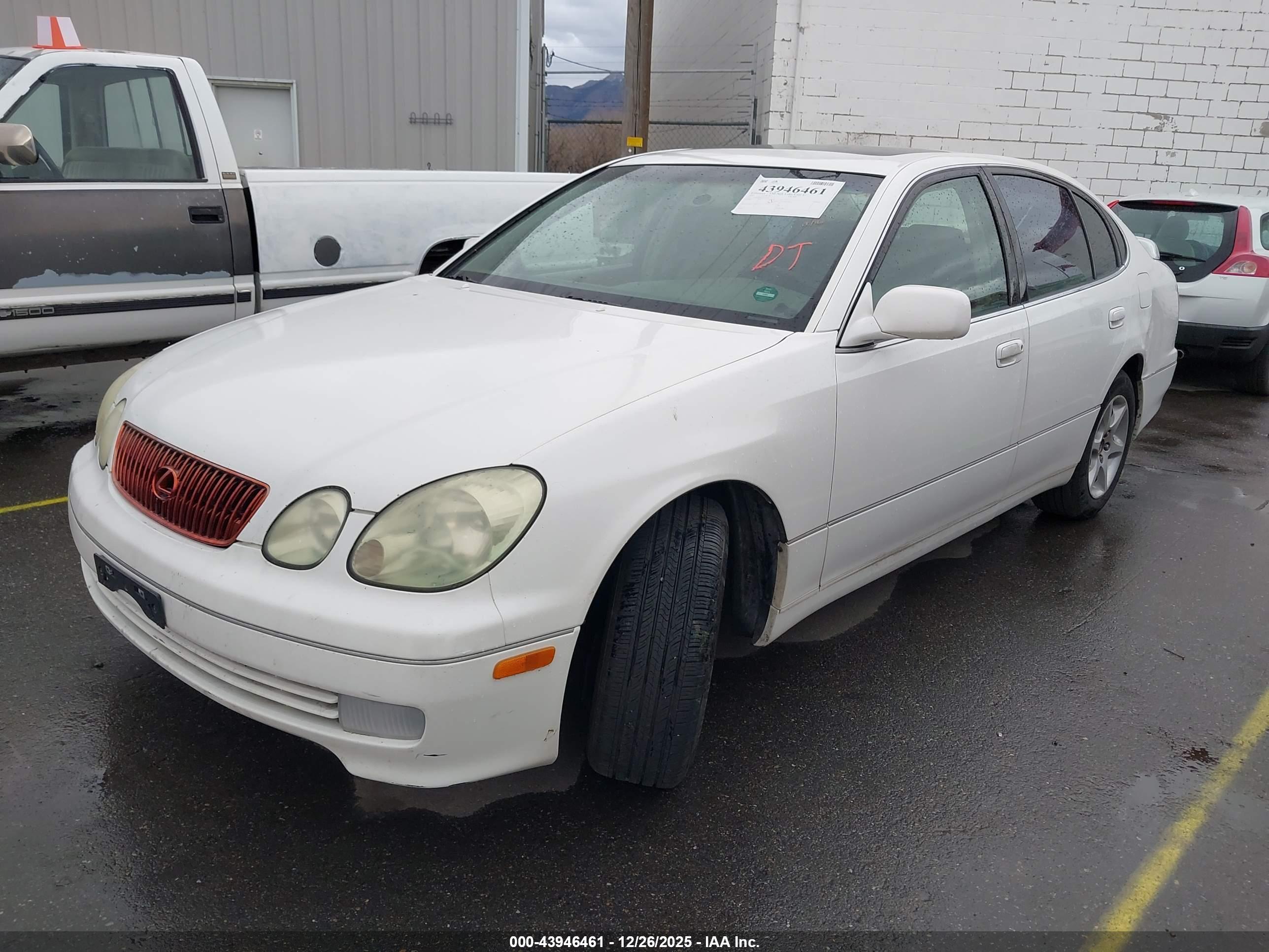LEXUS GS image 2