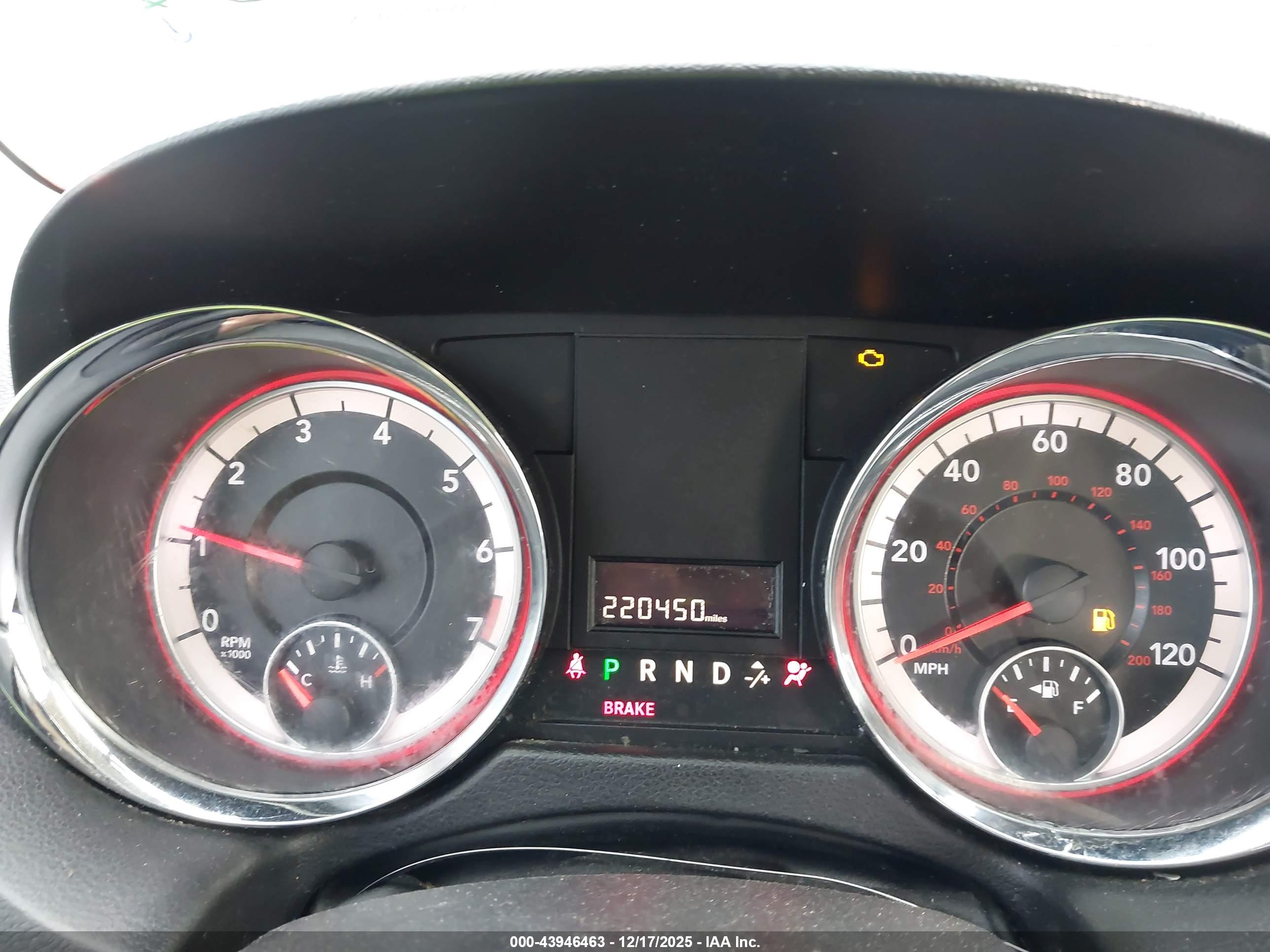 DODGE GRAND image 7
