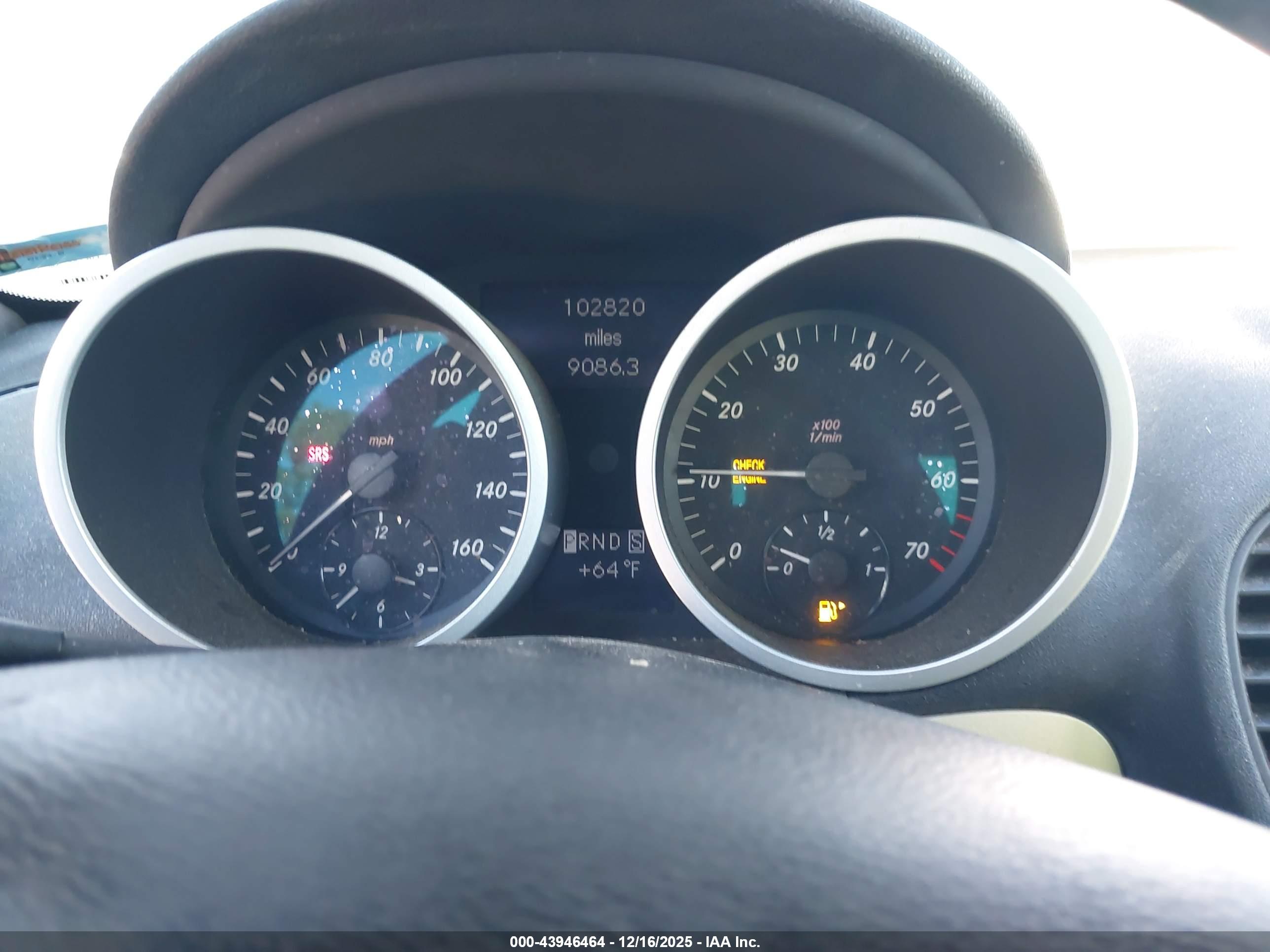 MERCEDES-BENZ SLK image 7