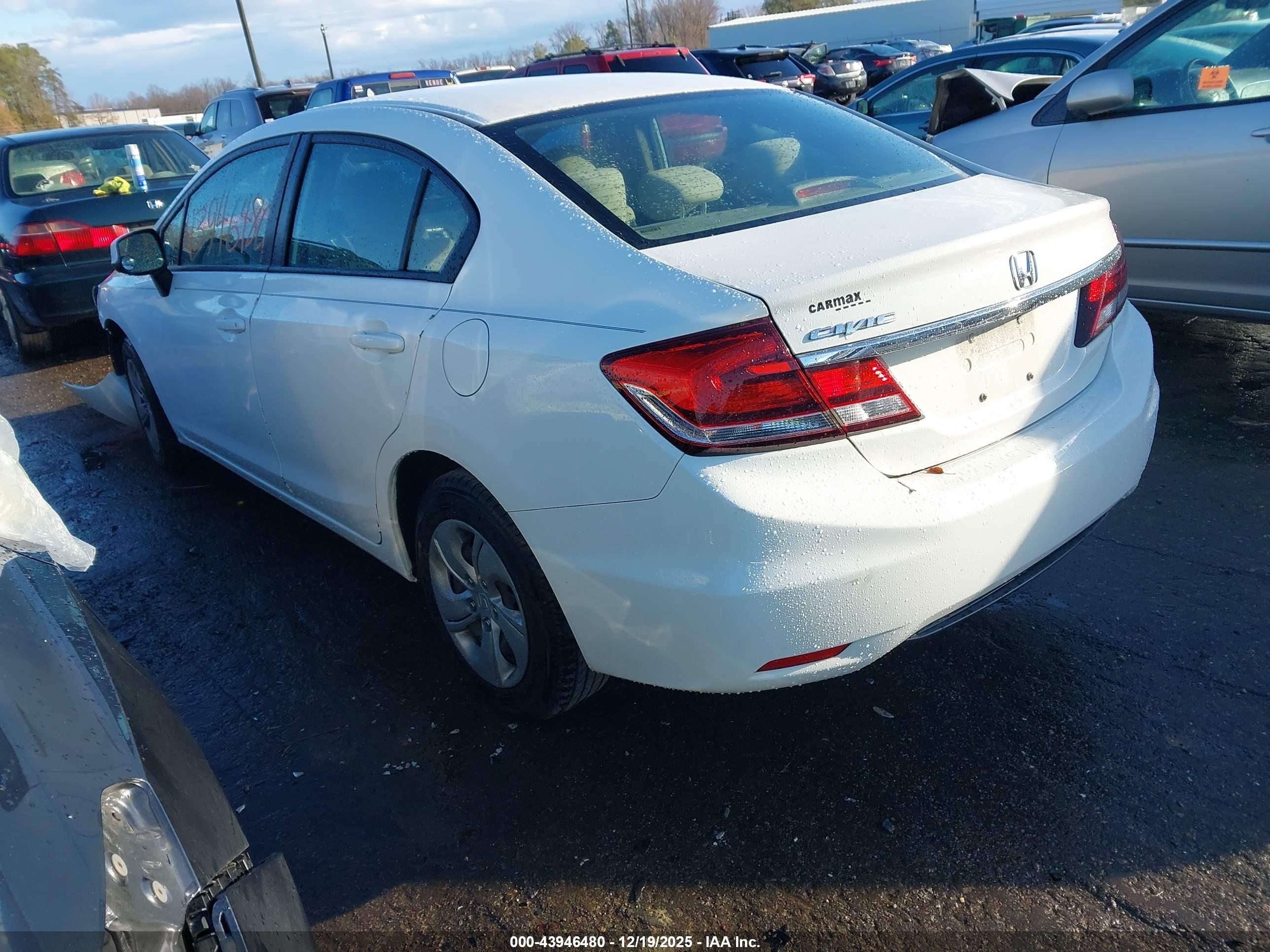 HONDA CIVIC image 3