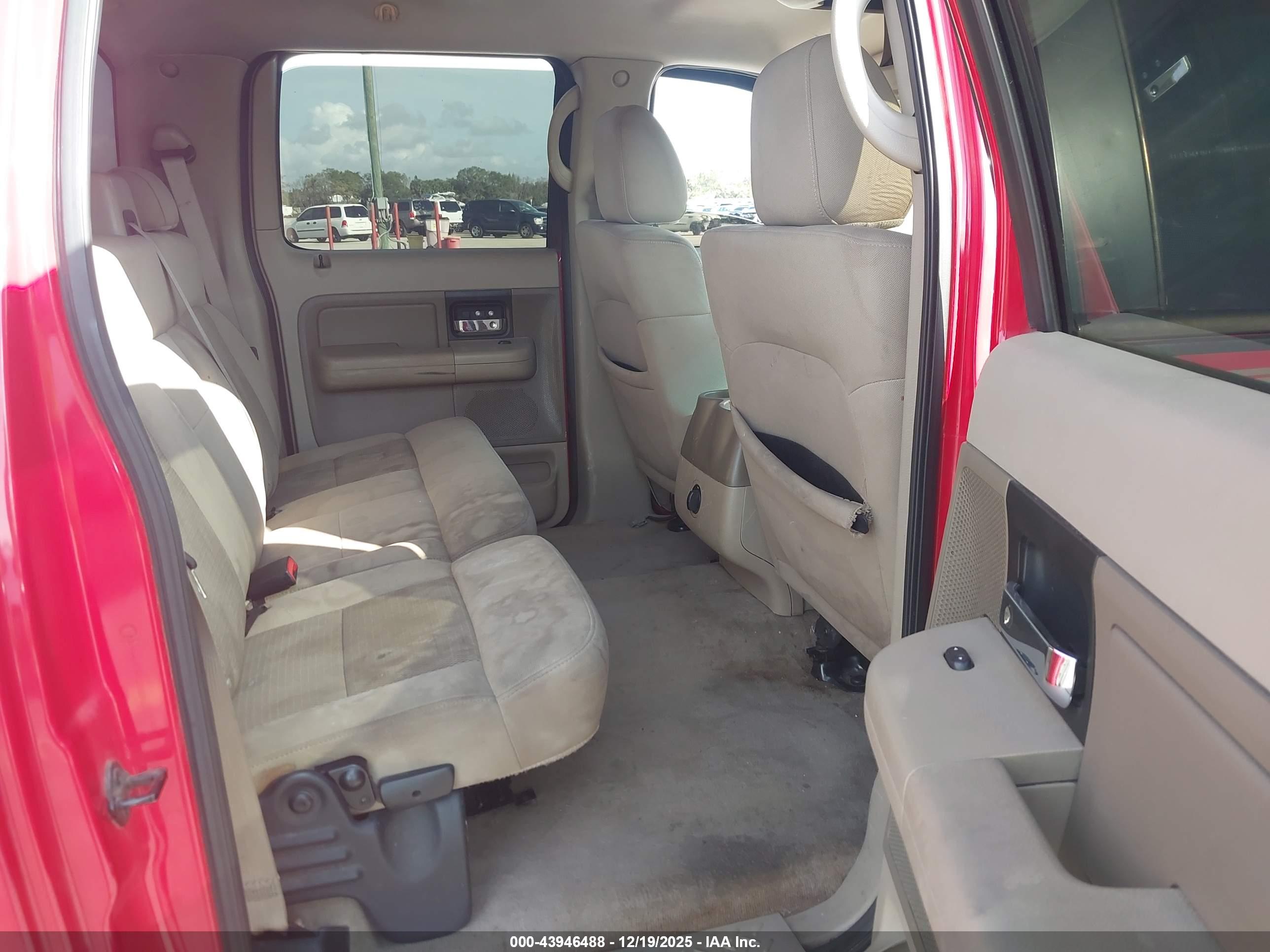 FORD F-150 image 8