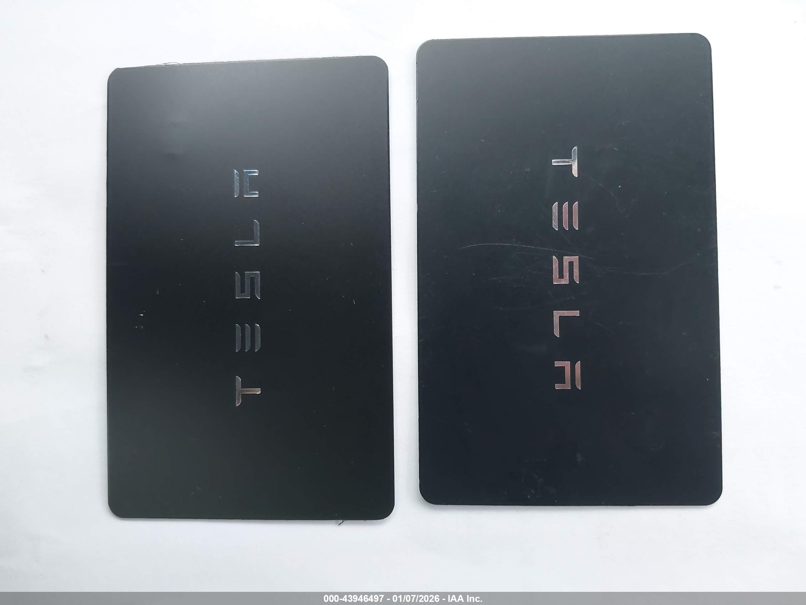 TESLA MODEL image 11