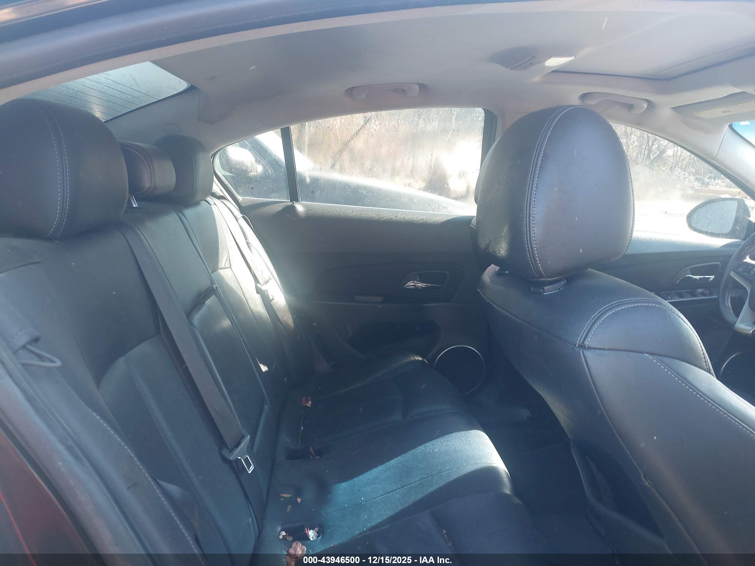 CHEVROLET CRUZE image 8