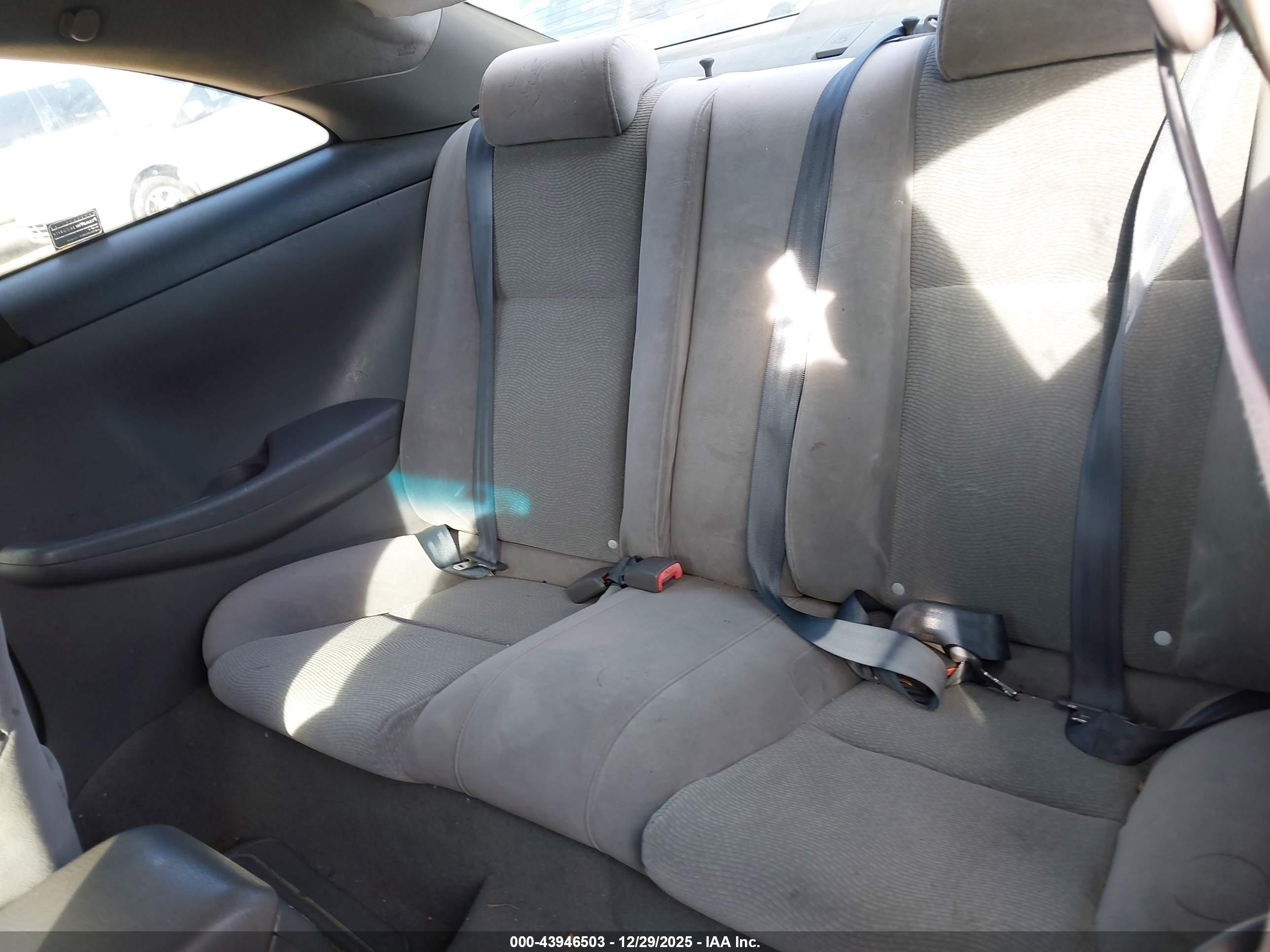 TOYOTA CAMRY image 8