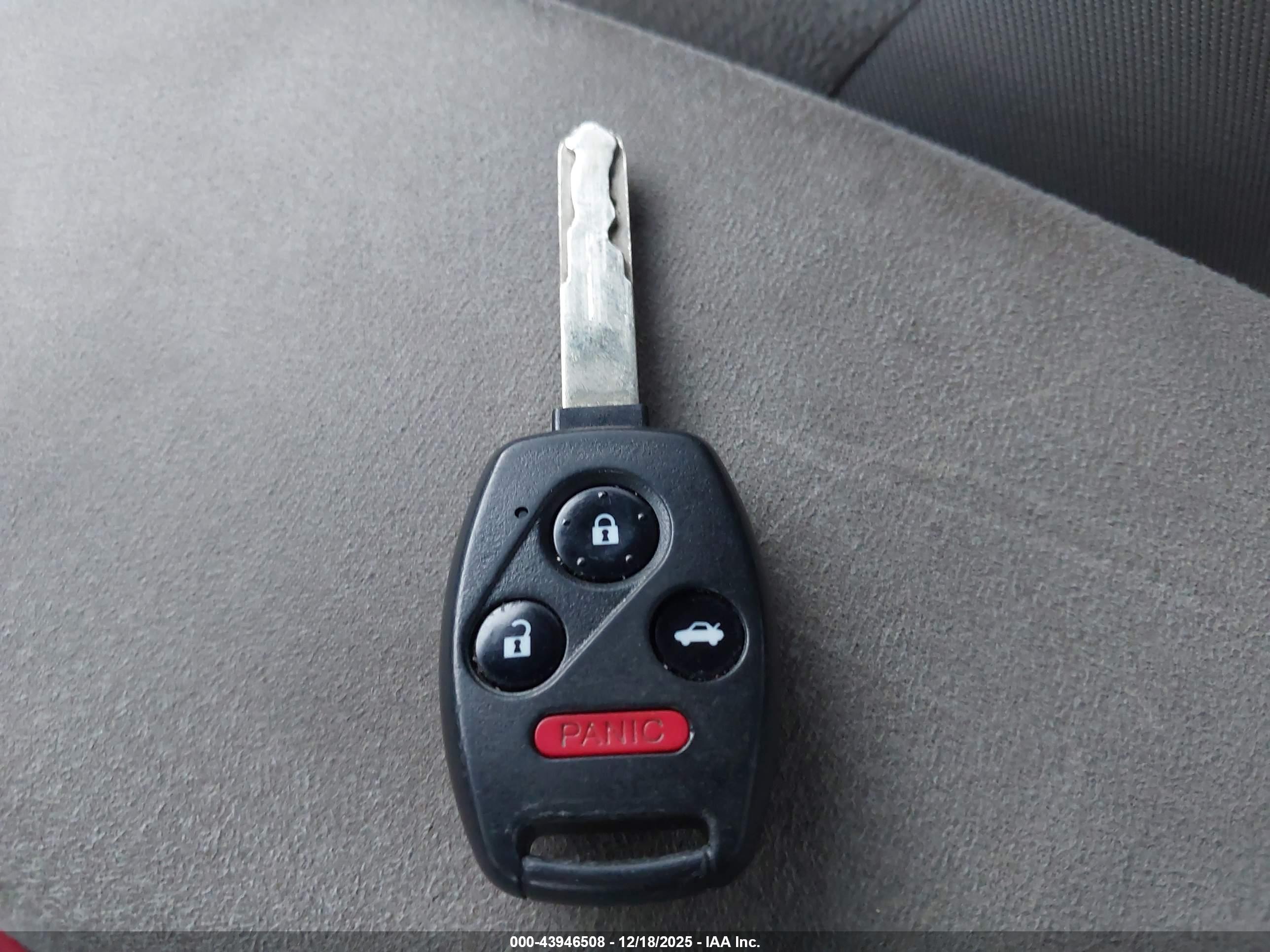 HONDA CIVIC image 11