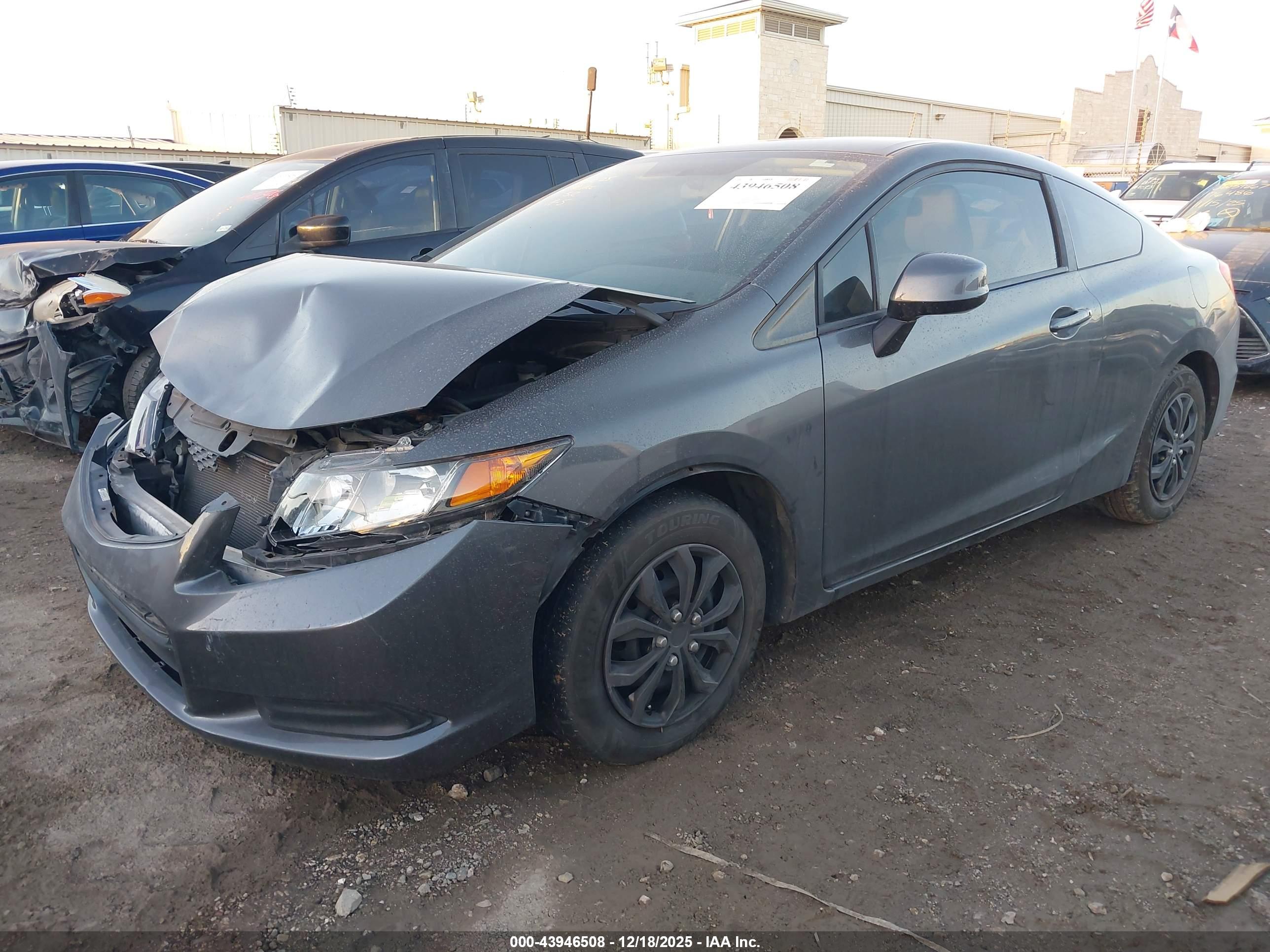 HONDA CIVIC image 2